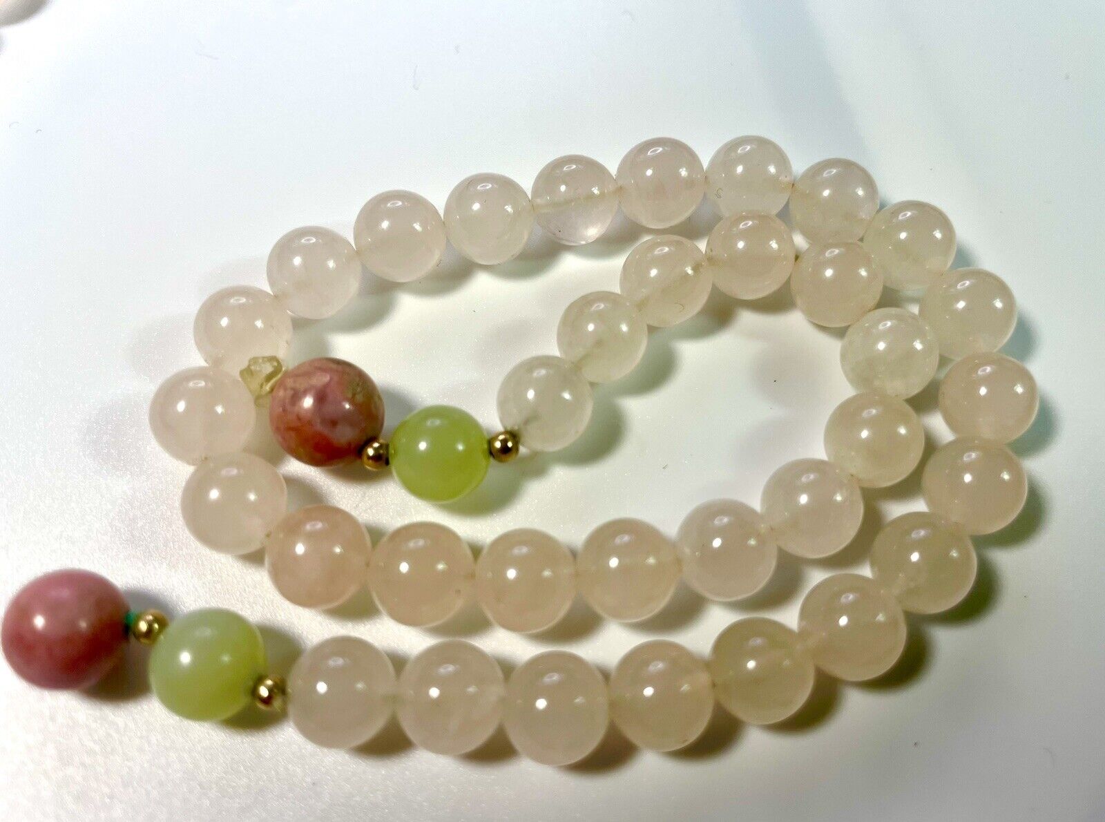 Carved Monks in Jade Nephrite, Rhodochrosite, Rose Quarts Necklace 31.5 137 Gr.
