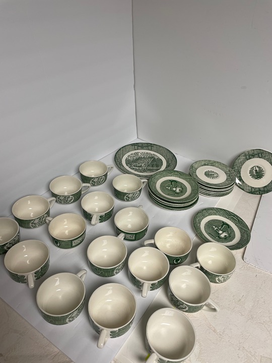 DINNERWARE 33 PCS SET OLD CURIOSITY SHOP GREEN UNDERGLAZE Made in USA