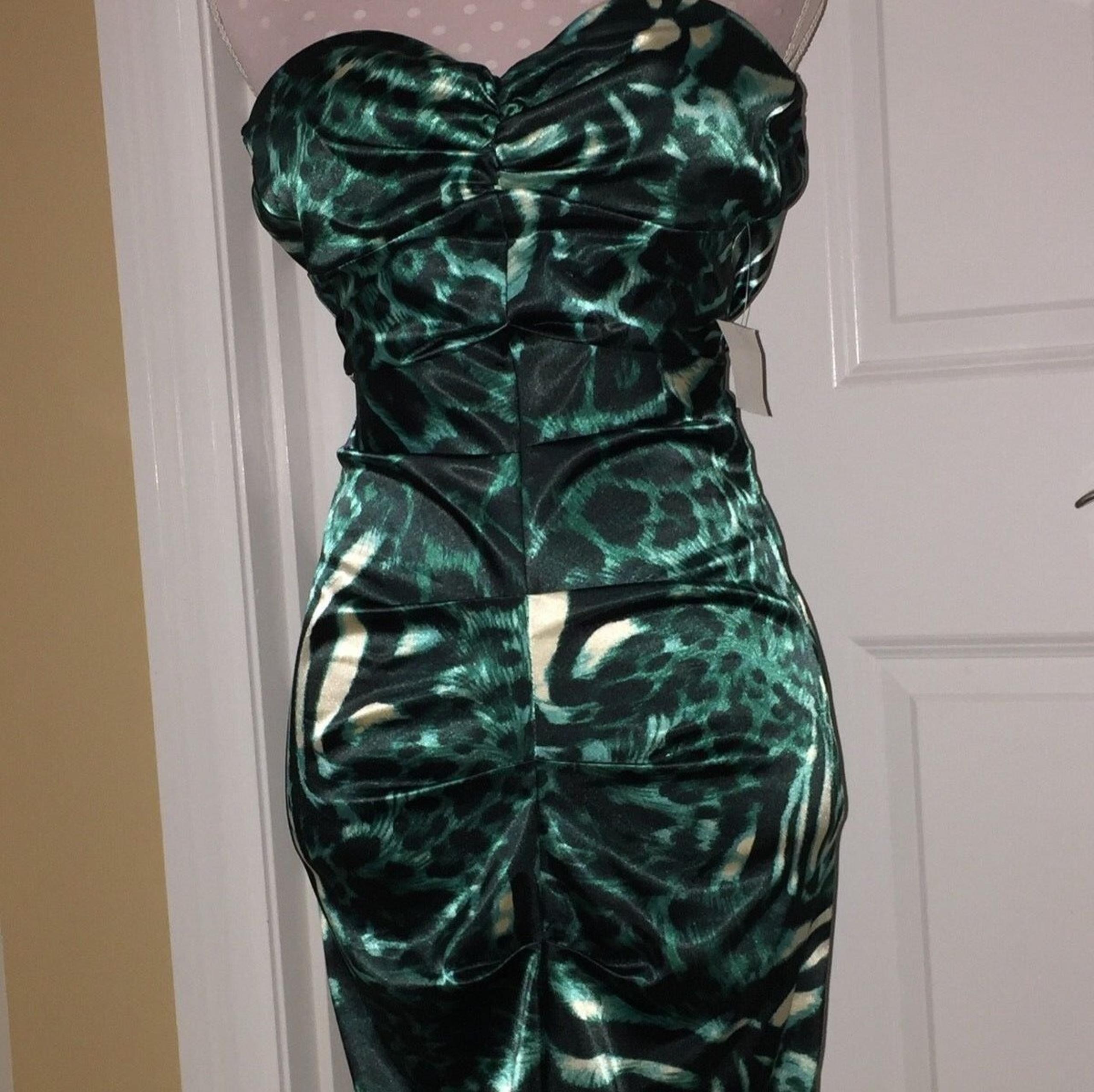 Stunning Sz 0 ARDEN B. Jade Strapless Sexy Animall Ruched Mini Party Dress NWT