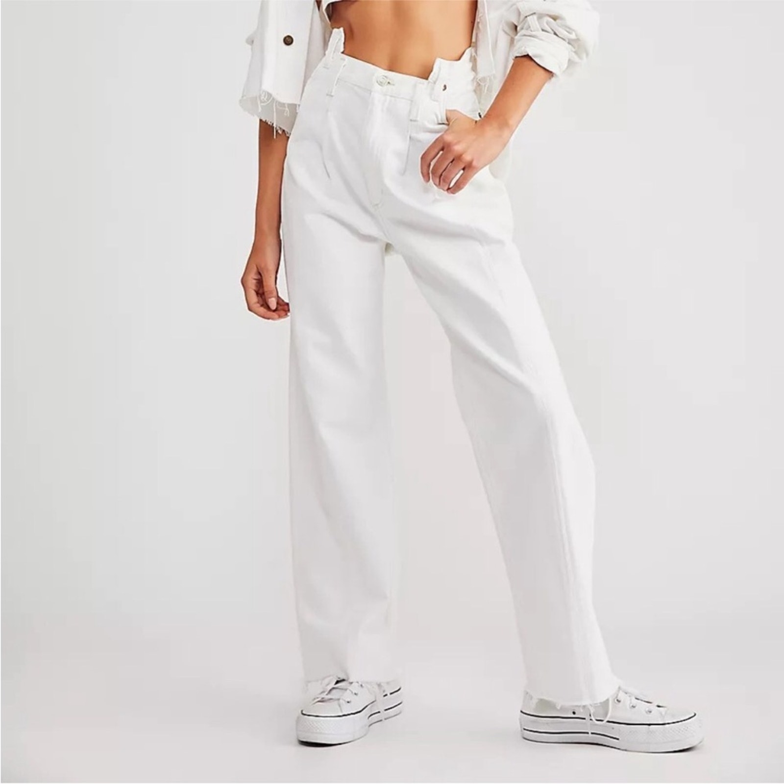 AGOLDE White Pieced Angled Straight-leg Jeans in color Sugar Size 26