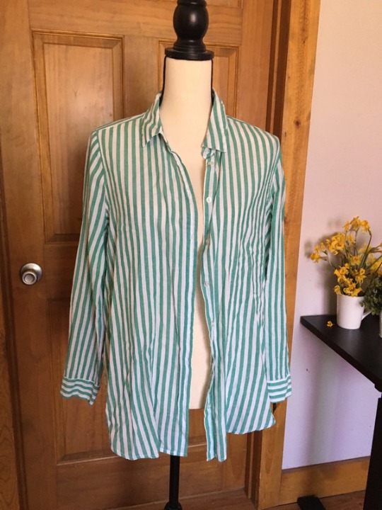 H&M Striped shirt size M