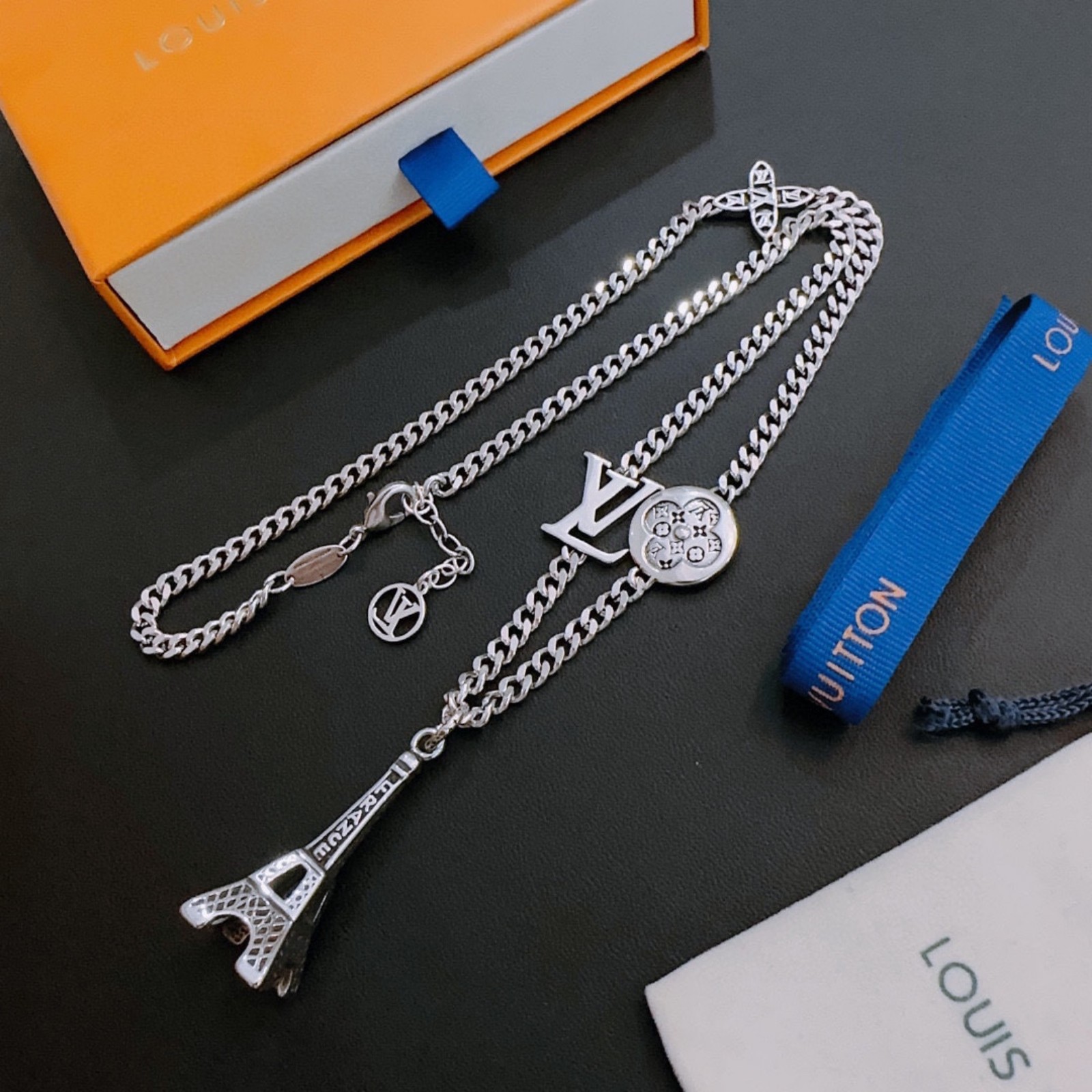 Paris Tower necklace Paris Tower necklace