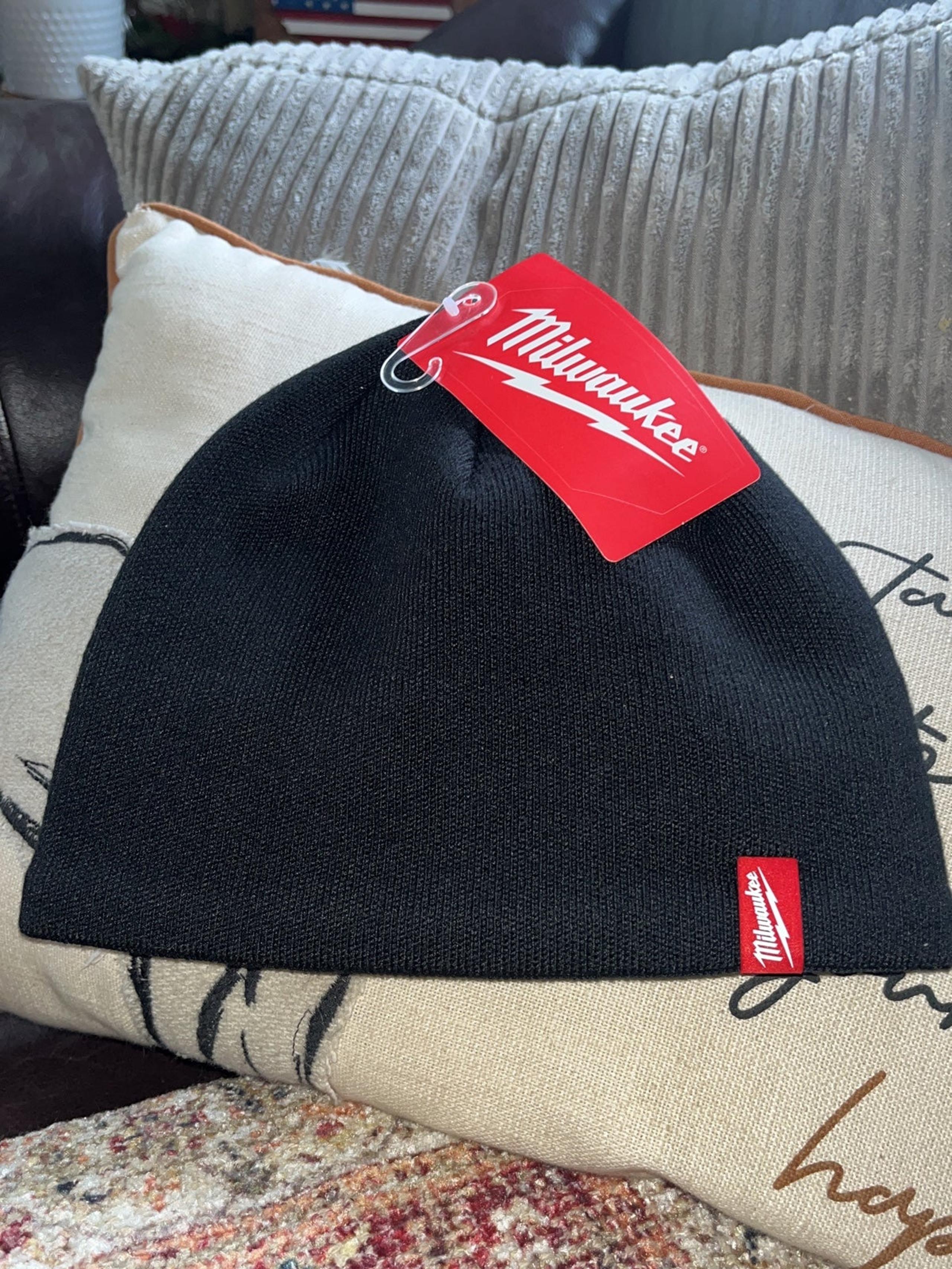Men's Black Fleece Lined Knit Hat - Milwaukee
