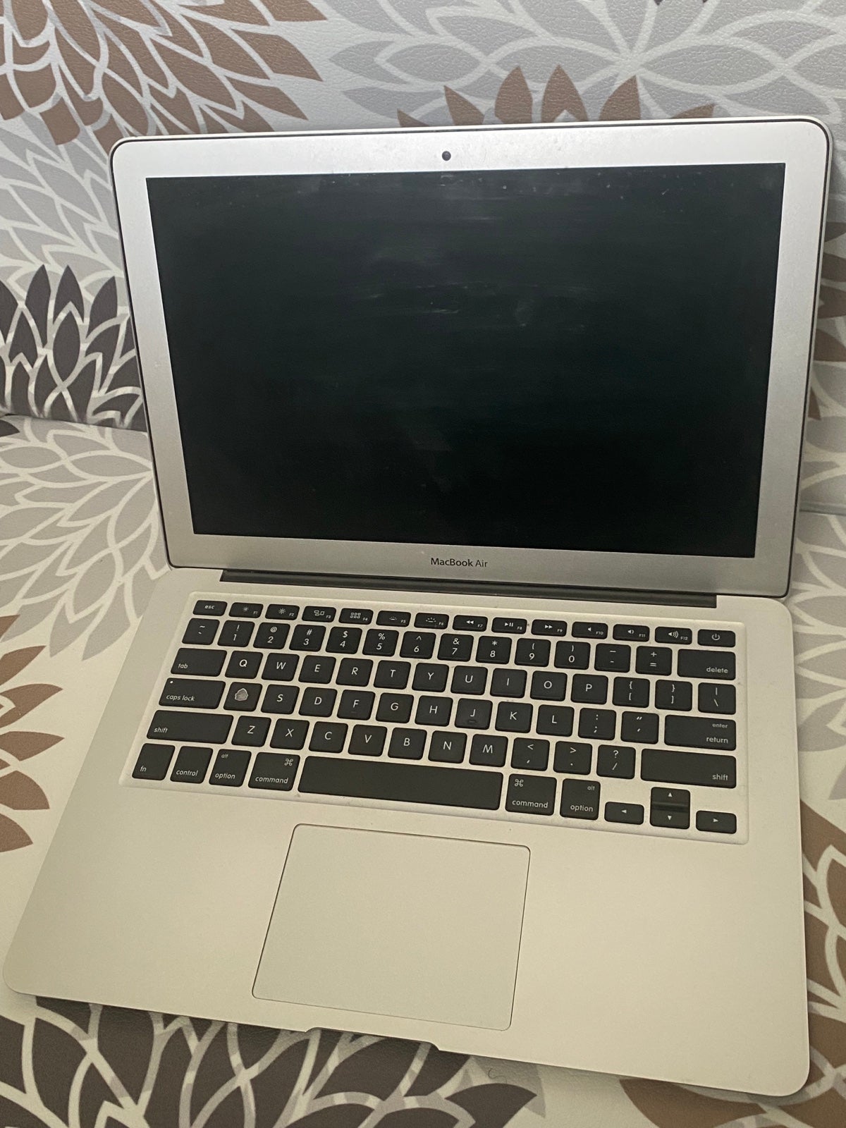 Apple MacBook Air 128GB in Silver