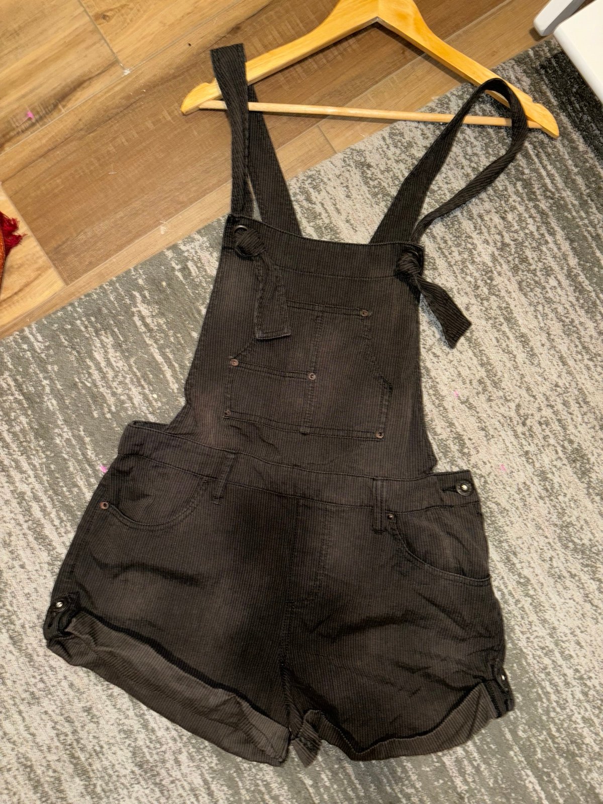 Free People short overalls size 8