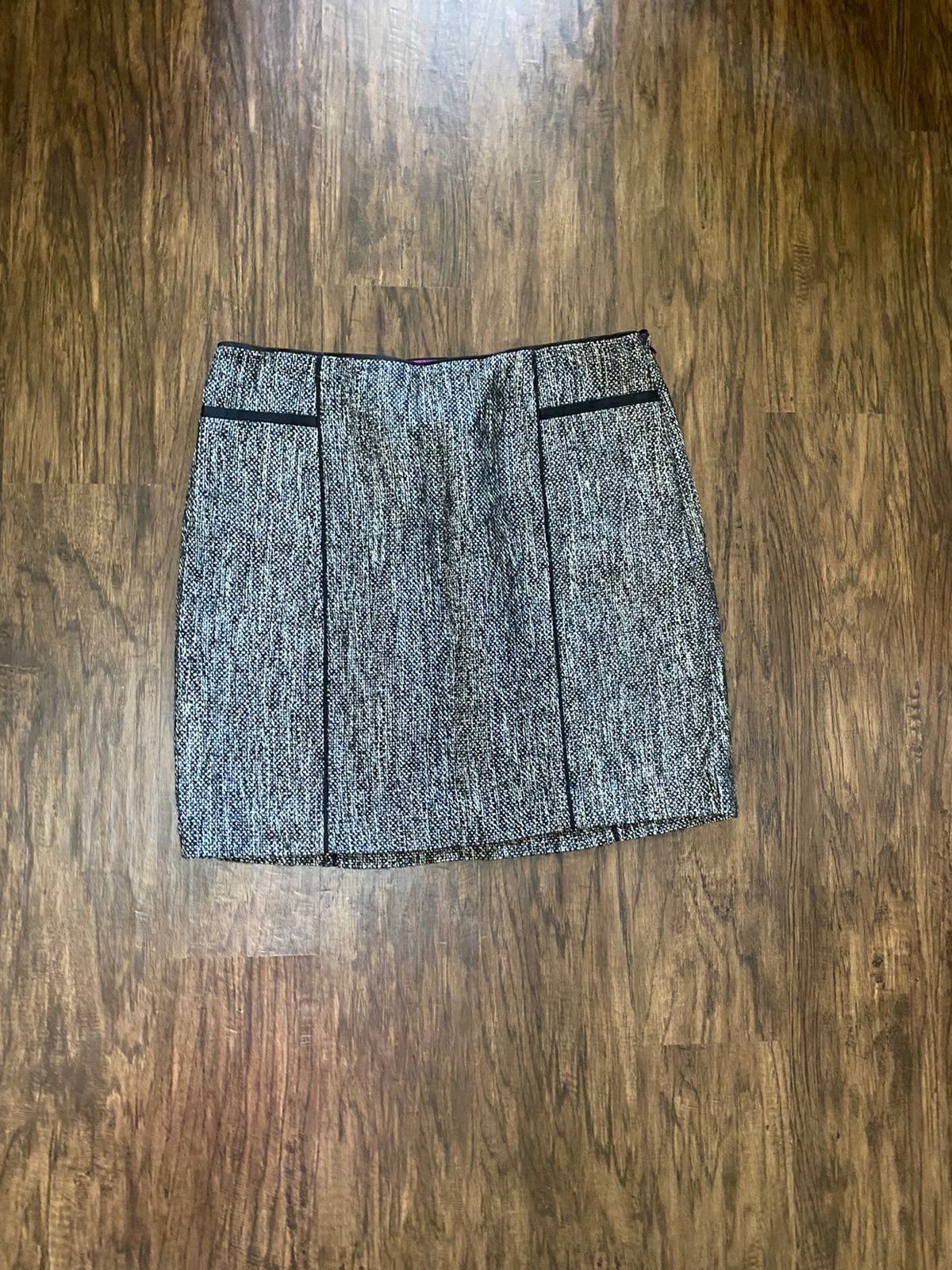 White House black market skirt