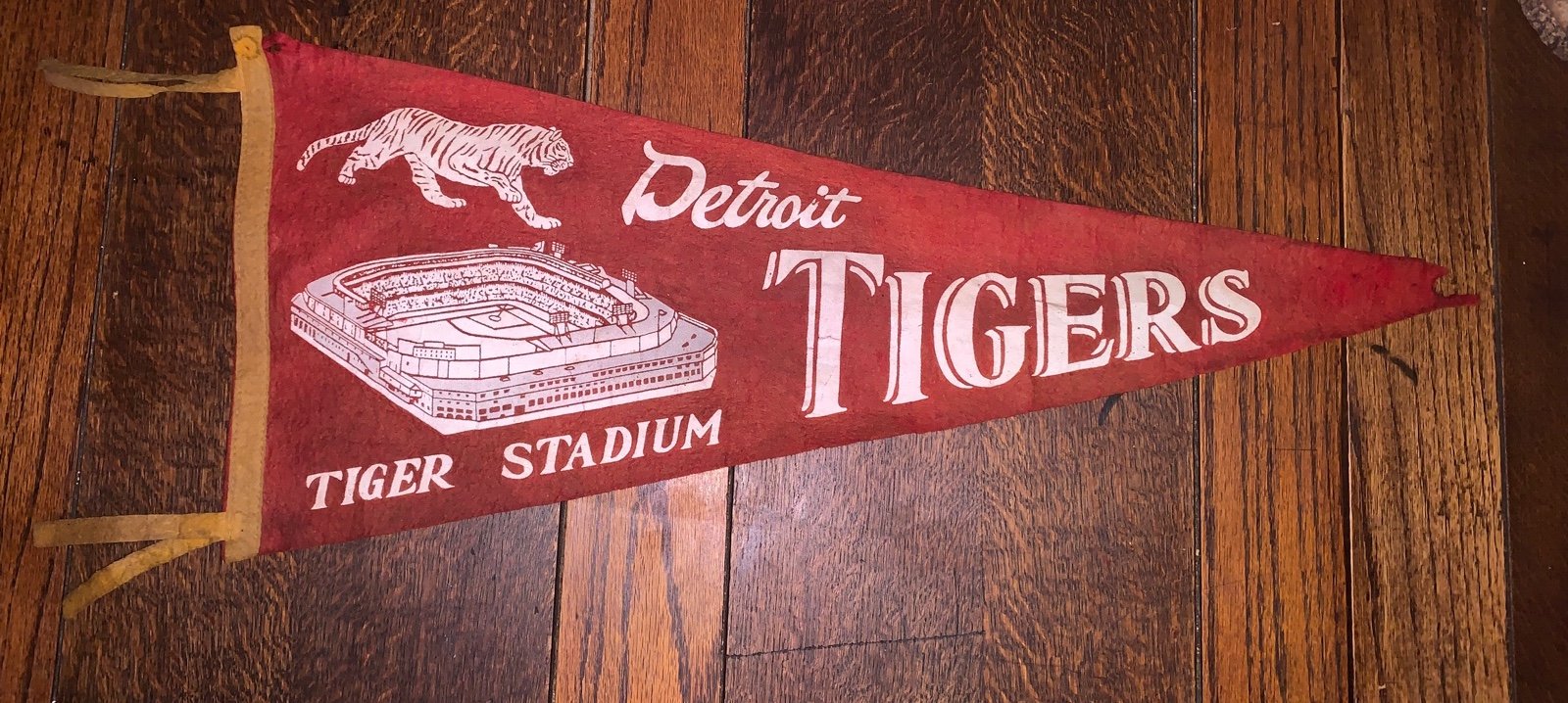 Vintage 1960’s Detroit Tigers Red felt pennant w/ gold tassels