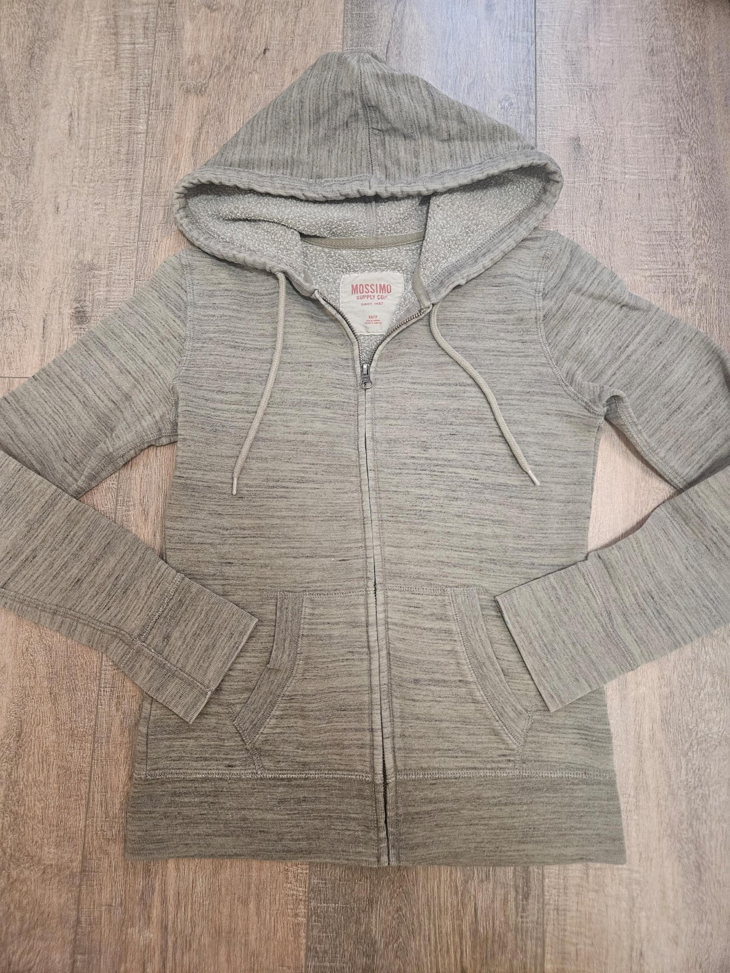 Womens zipup hoodie sweatshirt