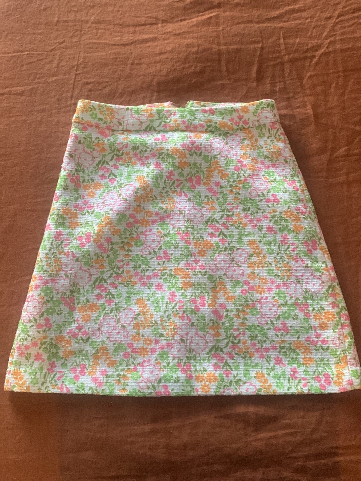 Floral print skirt