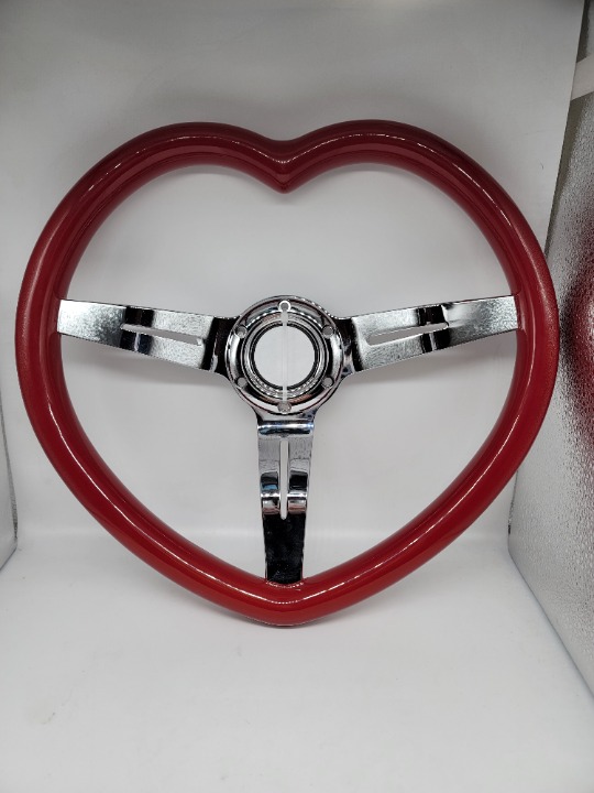 NEW 340mm 13.5 Universal Heart Shaped Red ABS Steering Wheel Chrome Spoke