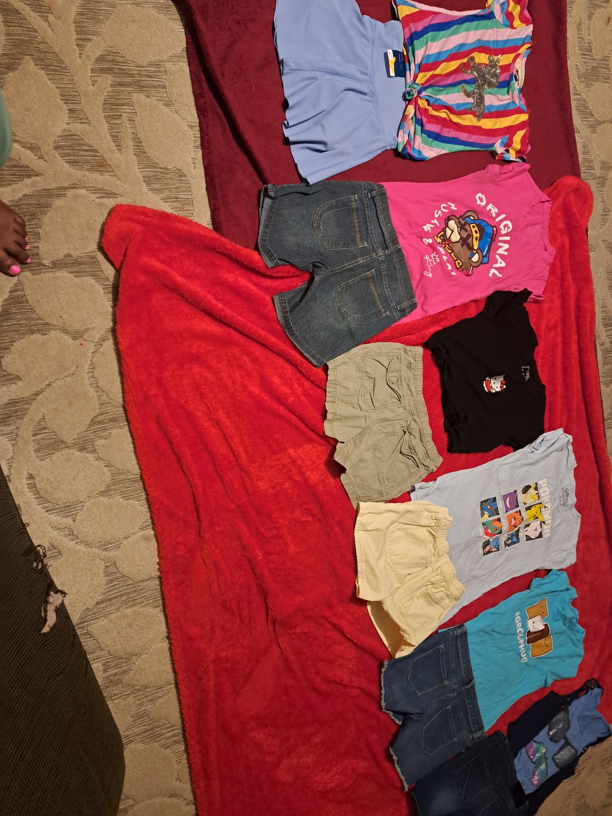 Lot girl size 10/12 6 outfits like new and new great school sets