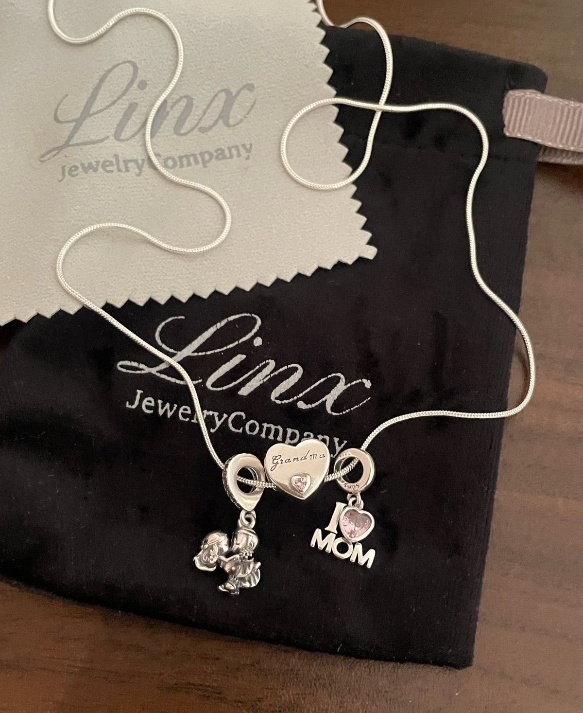 22in Silver Necklace with Mom Grandma and Wife Charms 925 sterling silver