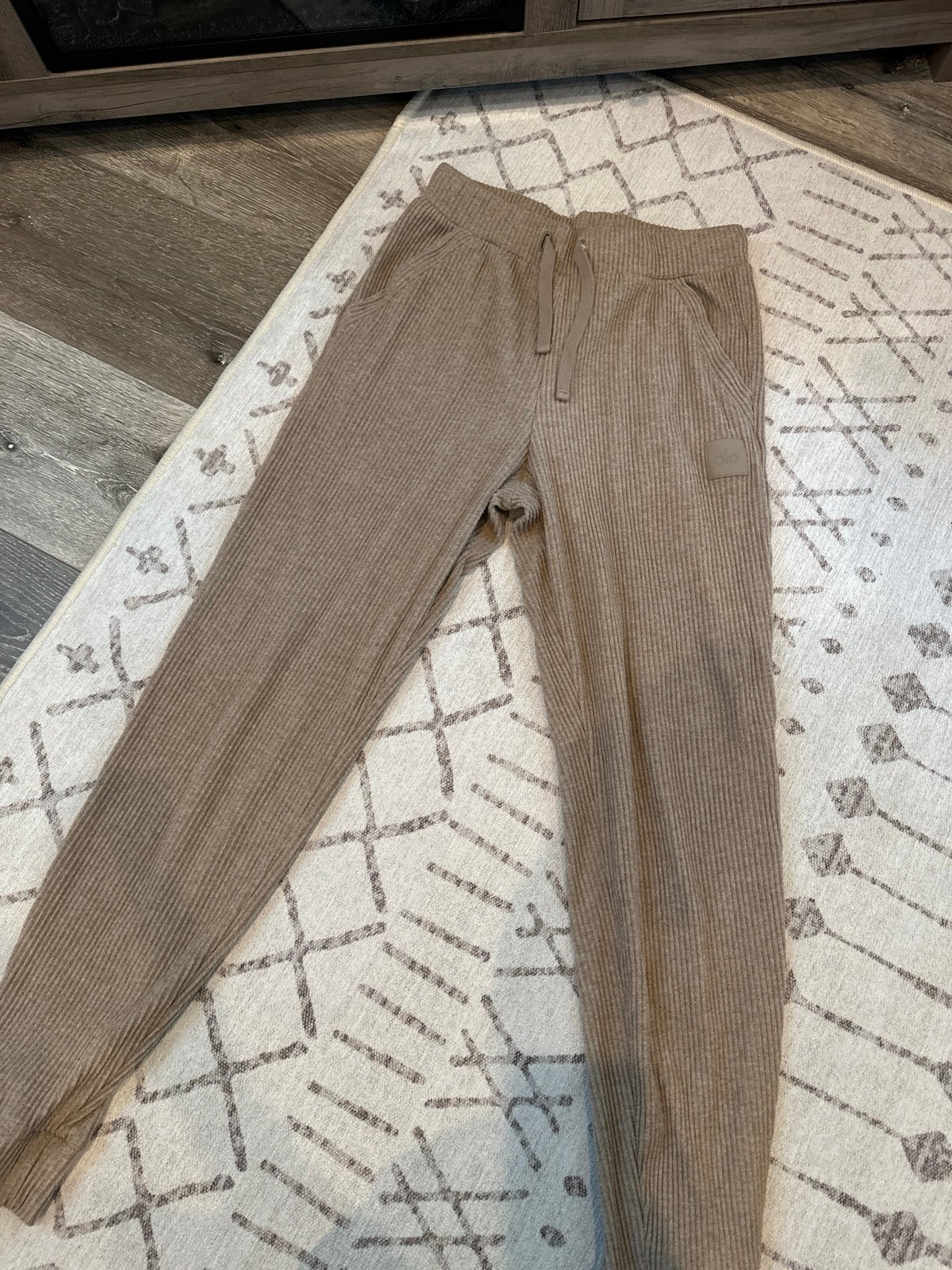 ALO Joggers