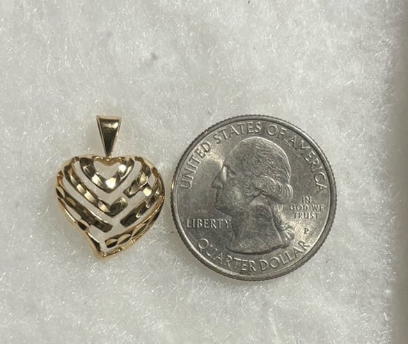 14k gold open heart pendant