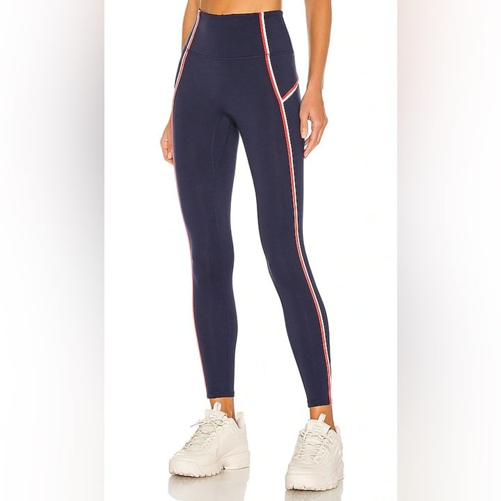Free People Movement You’re A Peach Double Pop Leggings in Navy/Red Size S