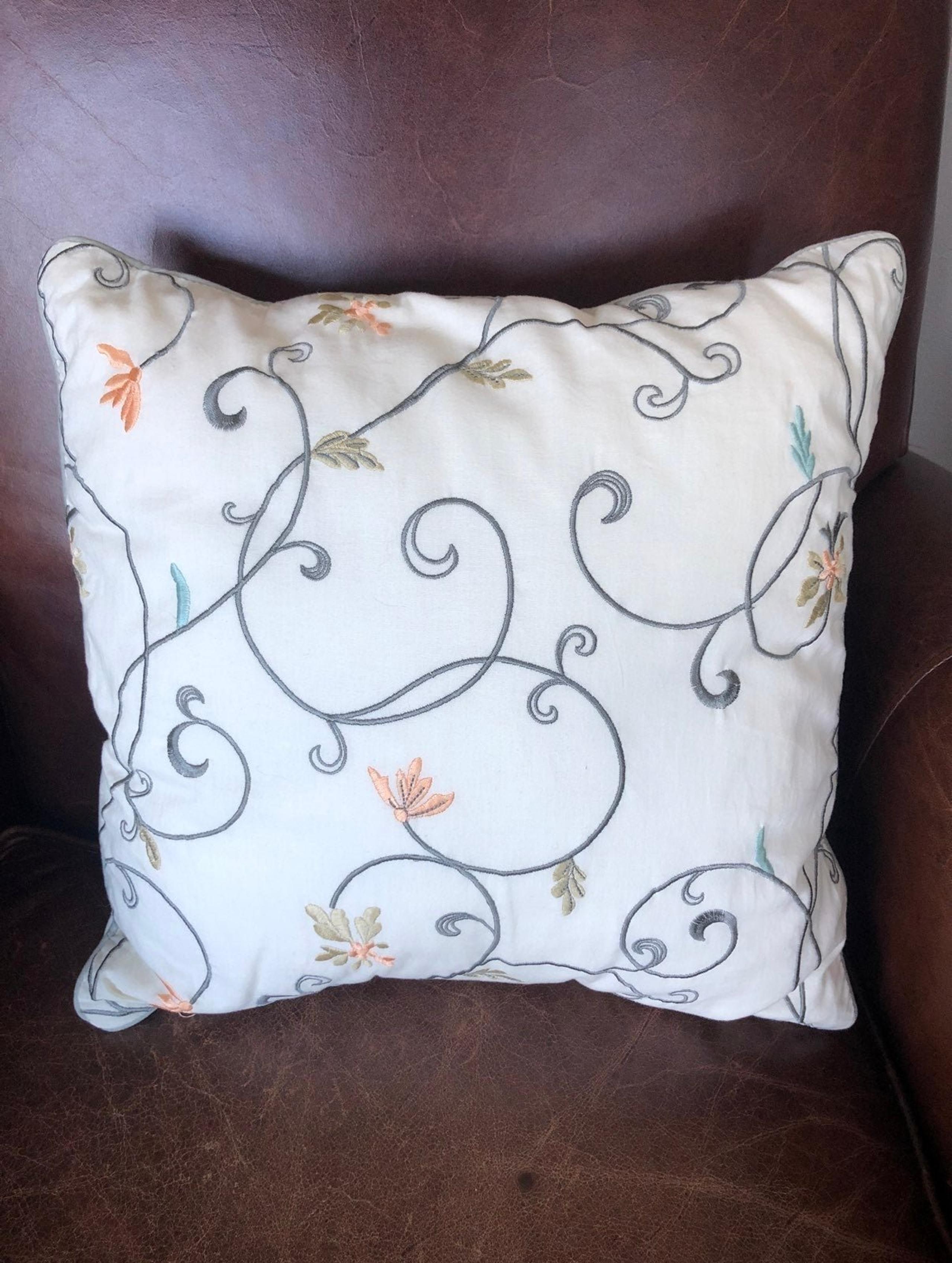 decorative pillow, 16x16 inch - Laura Ashley