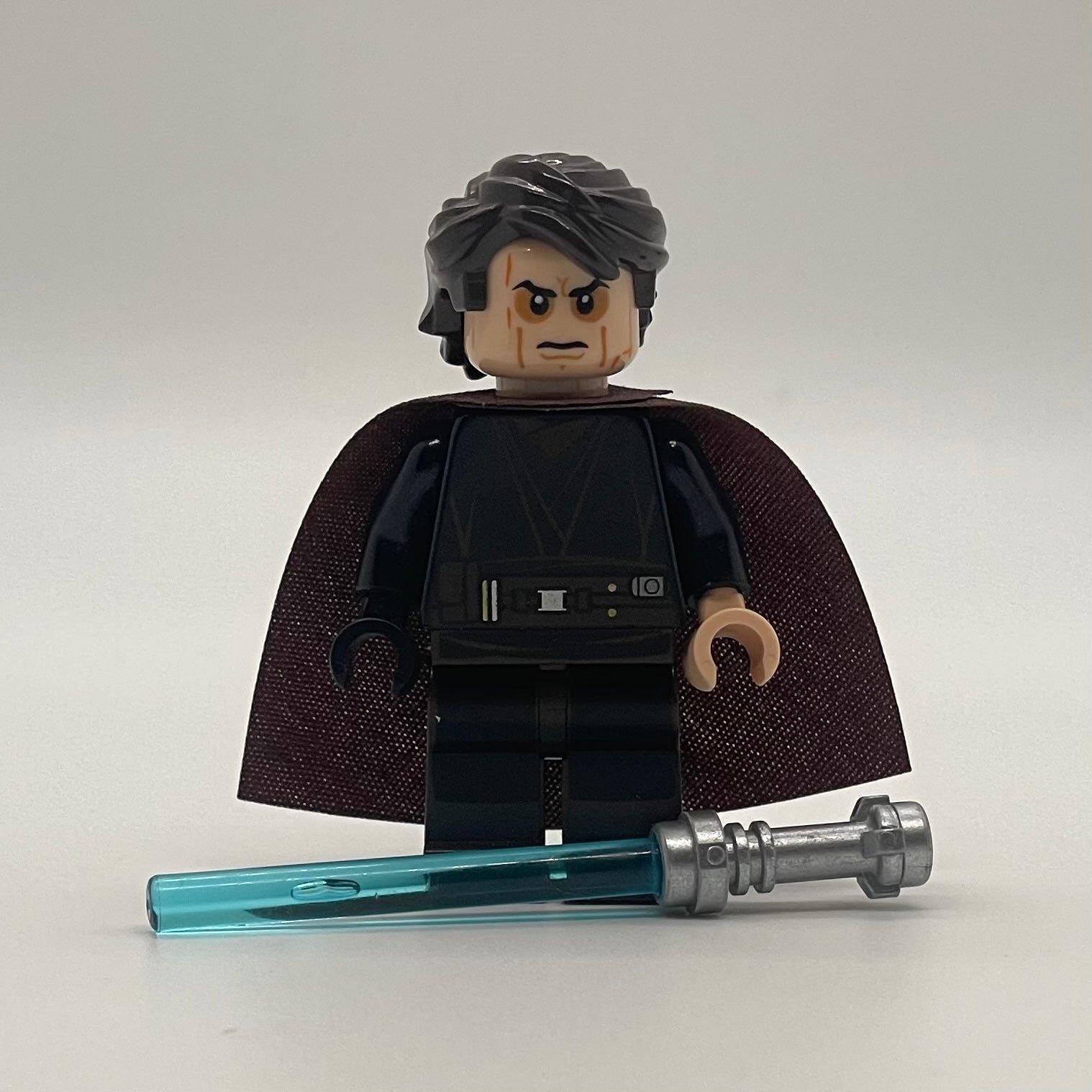 LEGO Anakin Skywalker Sith Face with Cape sw0419 Star Wars minifig