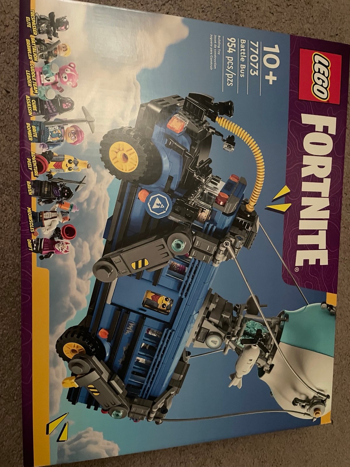 Fortnite Lego battle bus