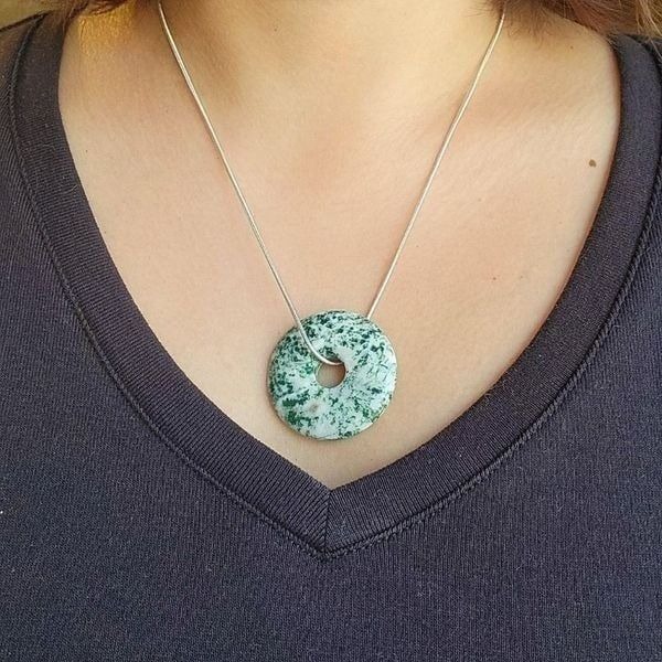 Vintage Silver Pi Stone Green Spot Necklace
