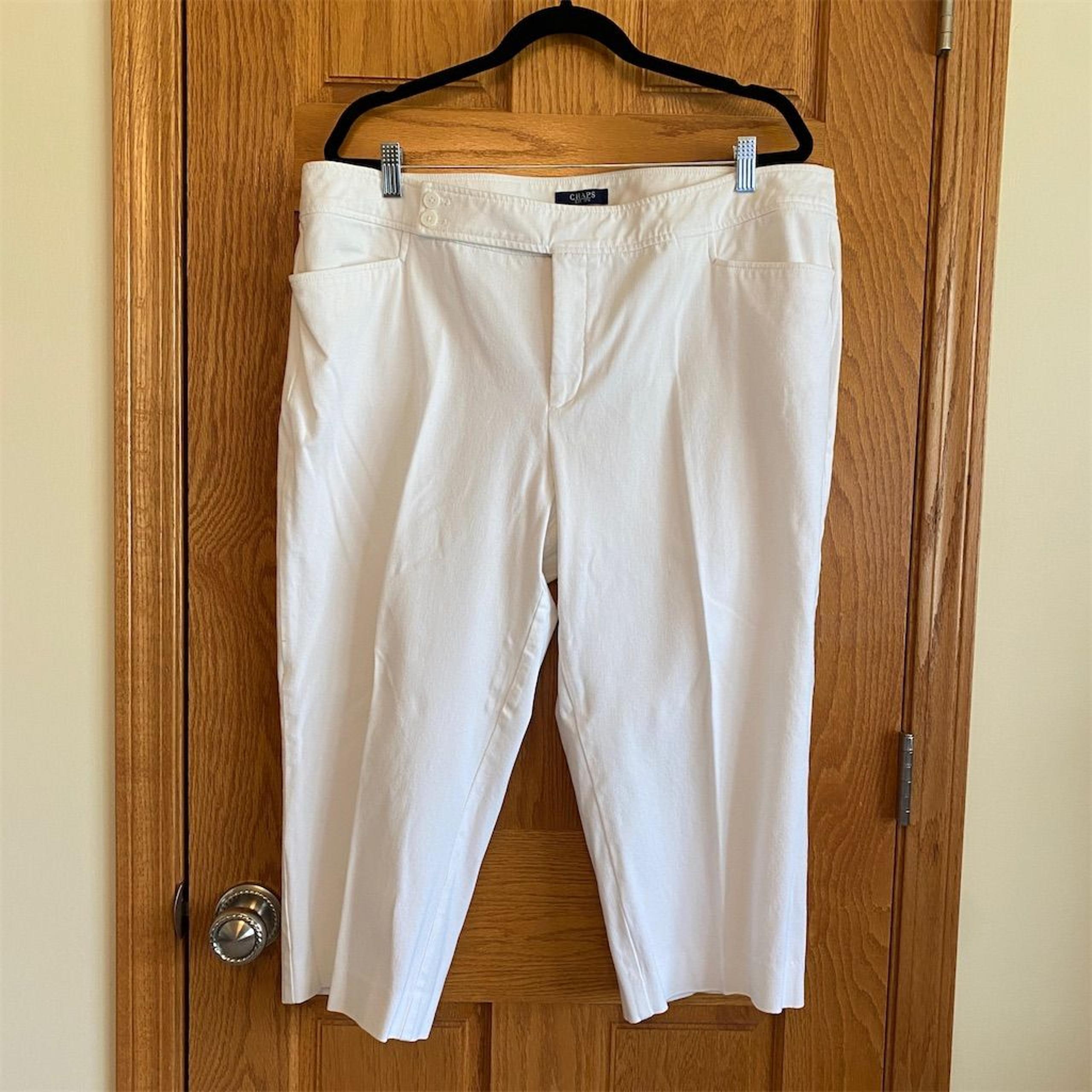 Chaps Women's Plus Size 20 White Capri Pants Solid Button Closure