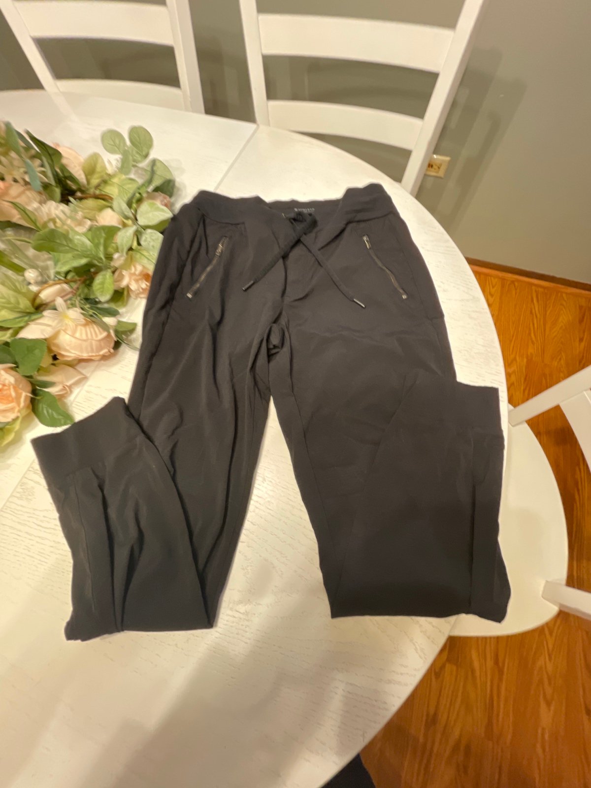 Athleta trekkie north jogger