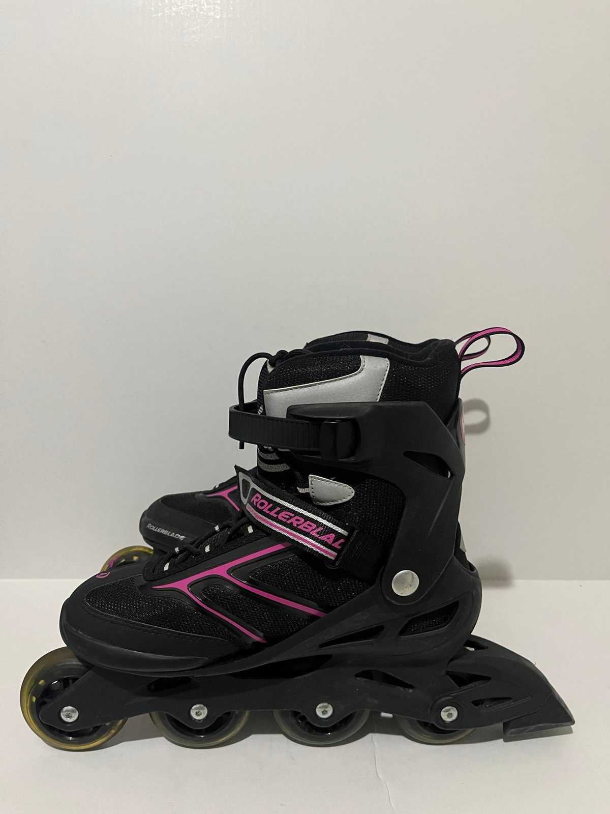 Rollerblade Women’s Zetra Blade inline Black and Pink Skates