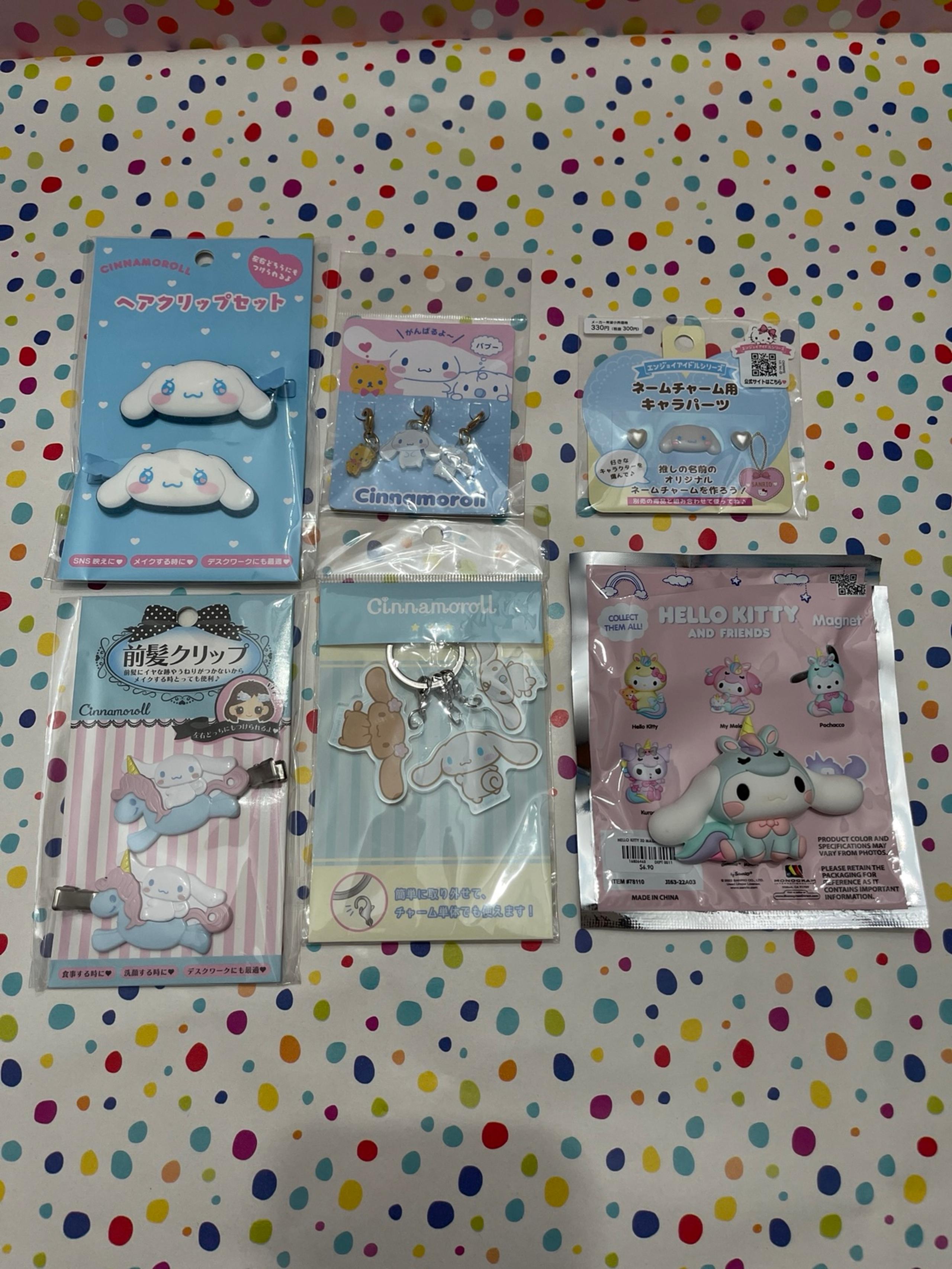 Sanrio Hello Kitty & Friends Cinnamoroll Hair Clips Charms Keychains Set
