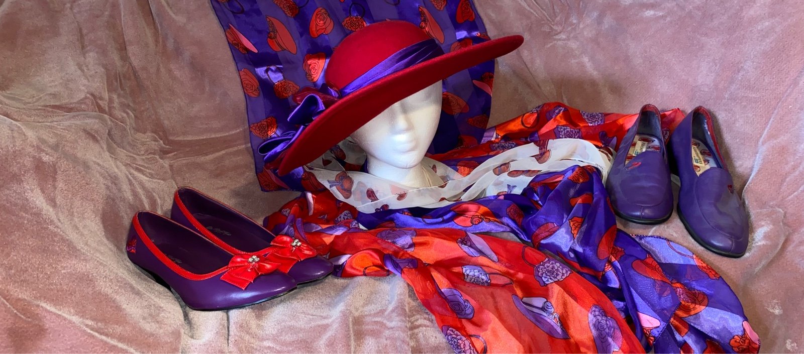 Red Hat Club Bundle
