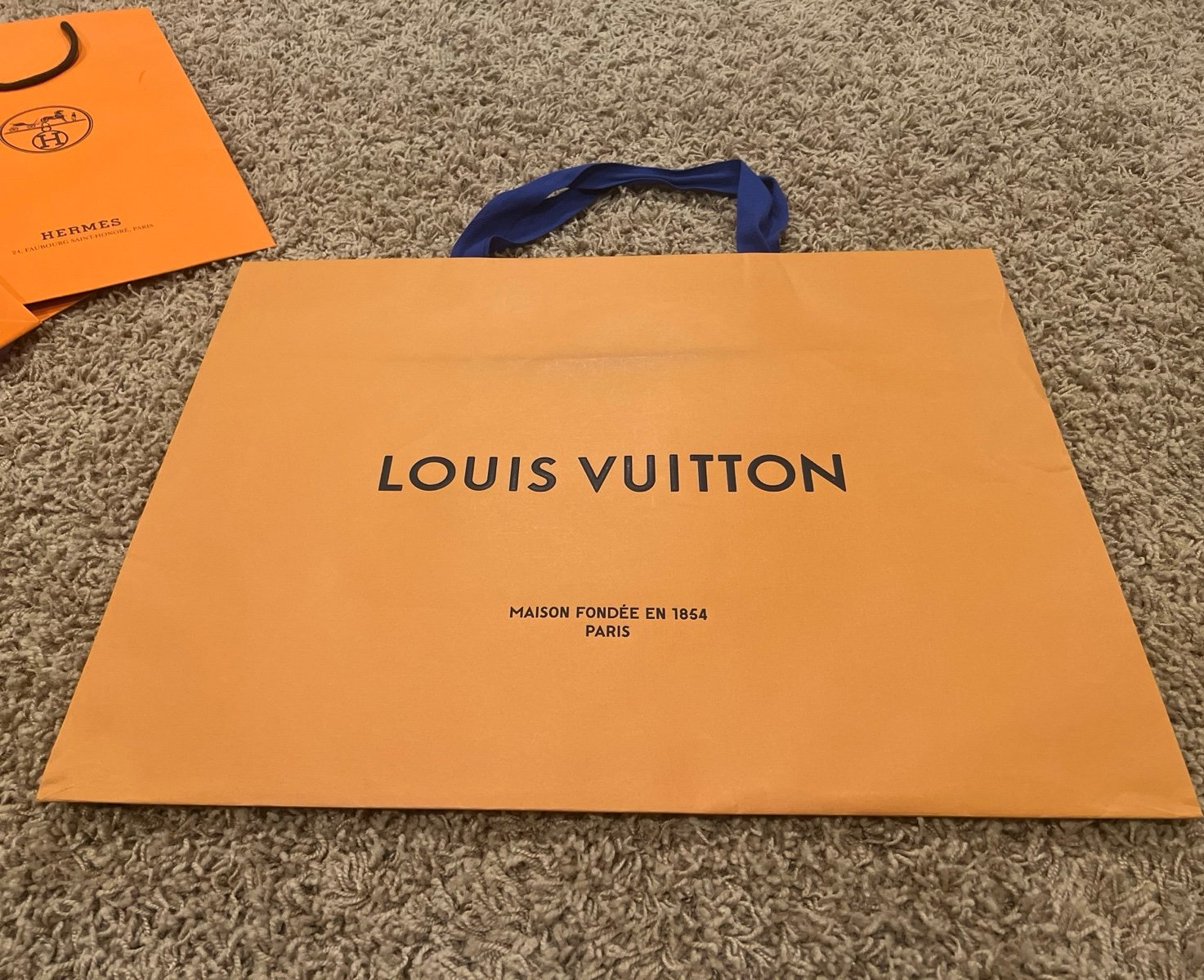 Louis Vuitton shopping bag very large size