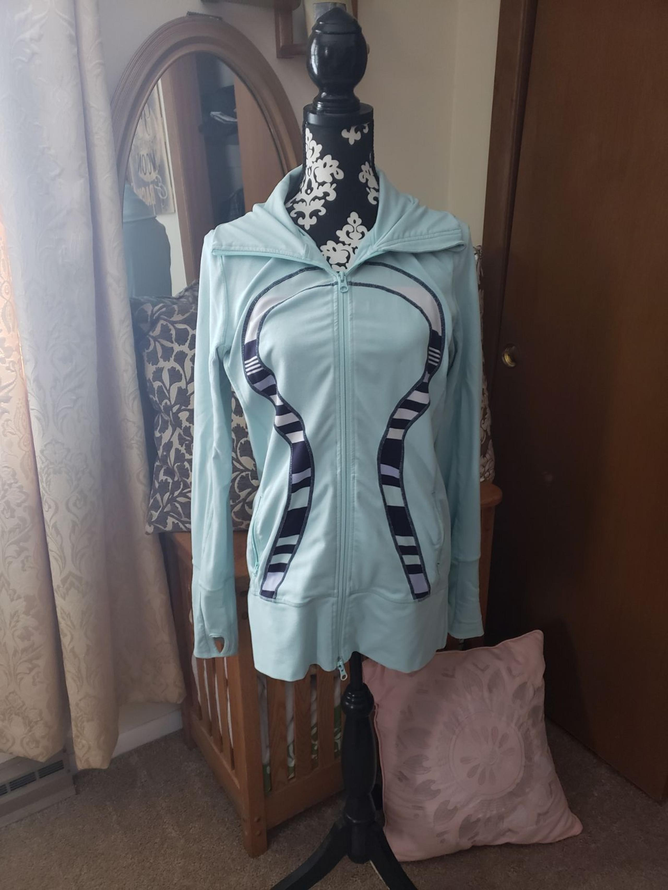 lululemon scuba hoodie