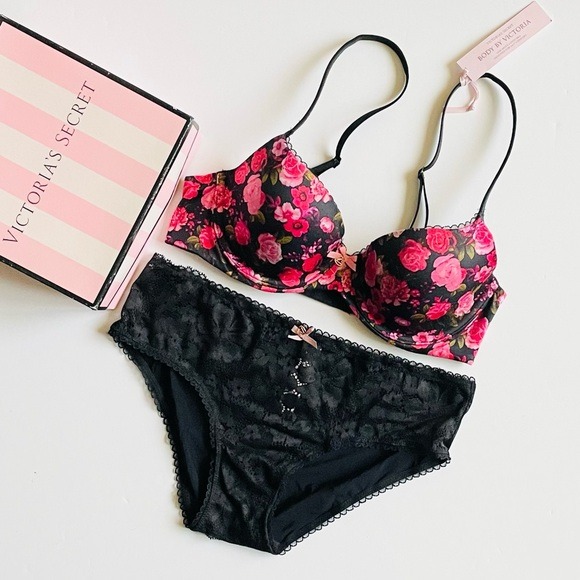32C SMALL Victoria’s Secret black red floral bra set