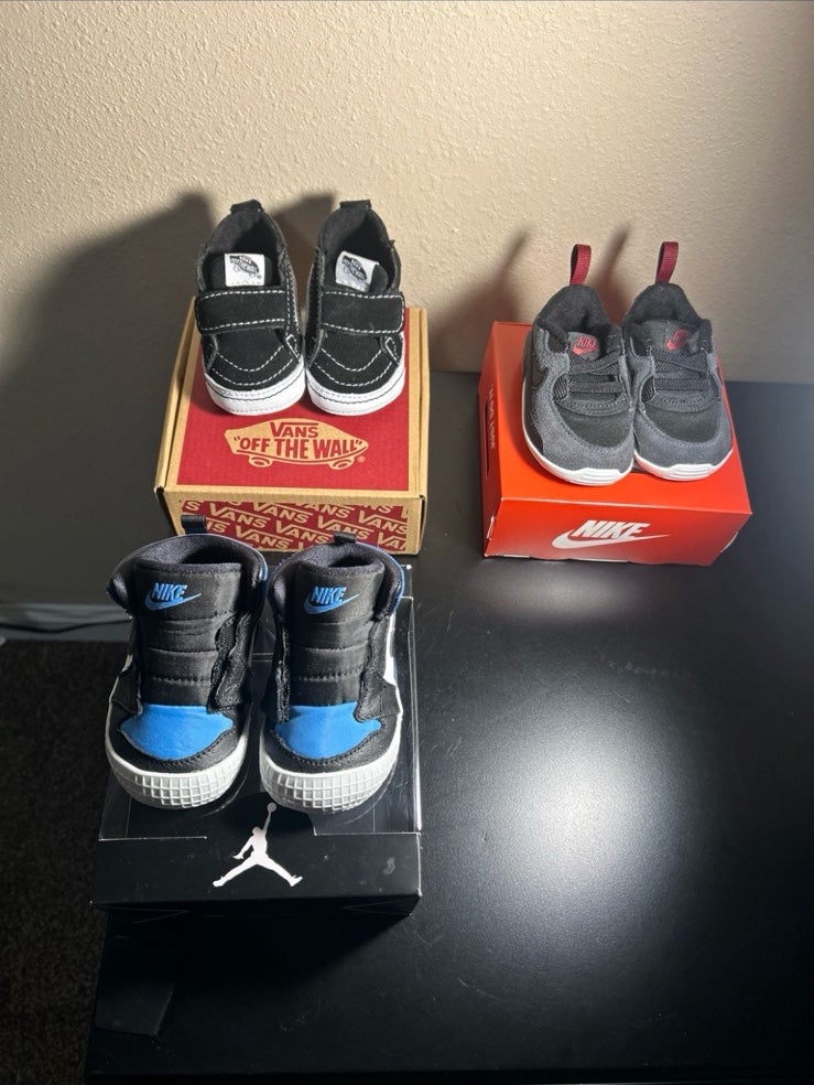 Crib booties
