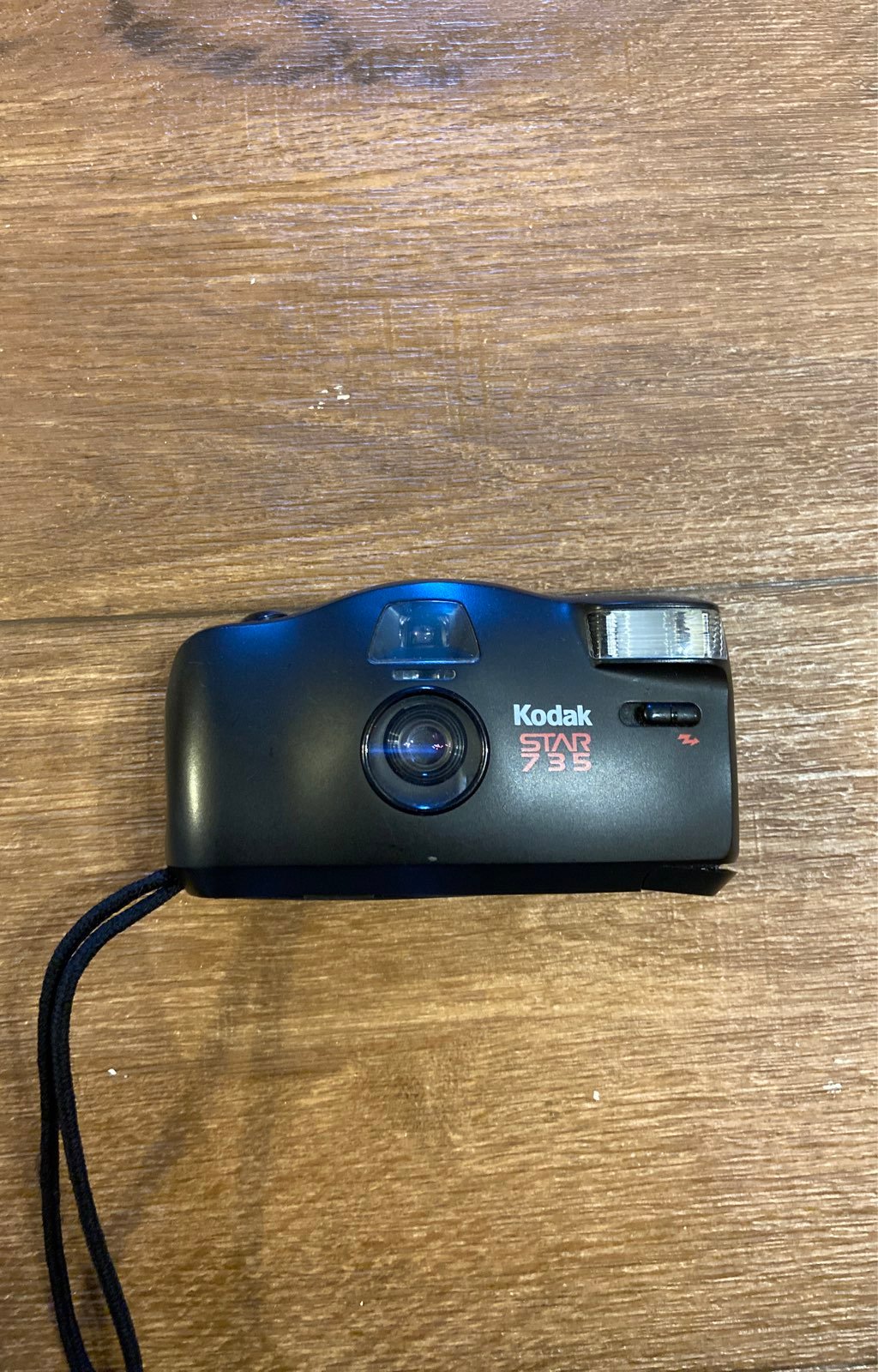 Kodak AZ401RD Point & Shoot Camera
