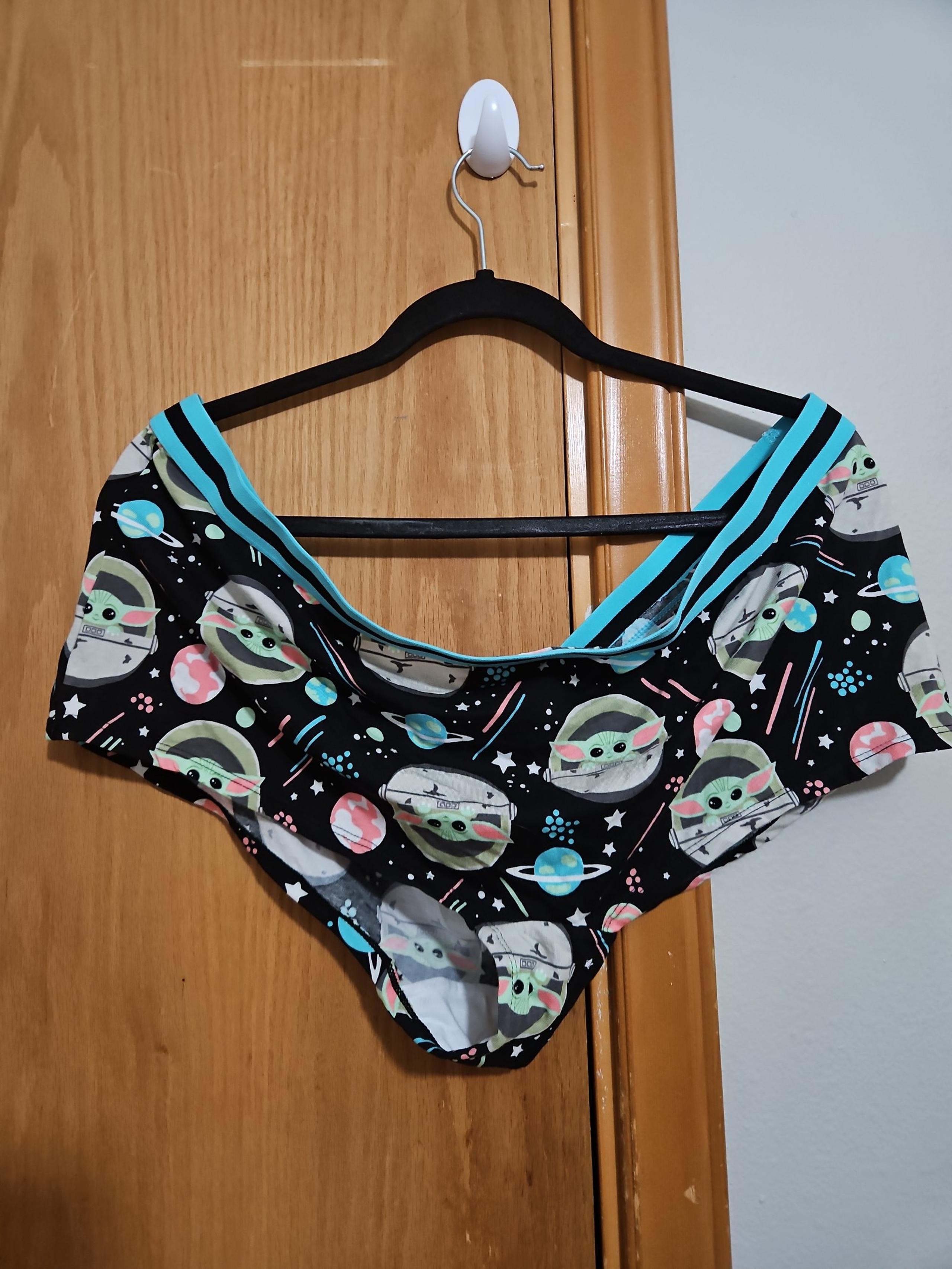 torrid(4) Star Wars Mandilorian and baby Yoda Brief Panties
