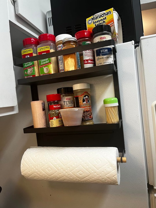 Magnetic Spice Rack for Refrigerator Magnetic Paper Towel Holder