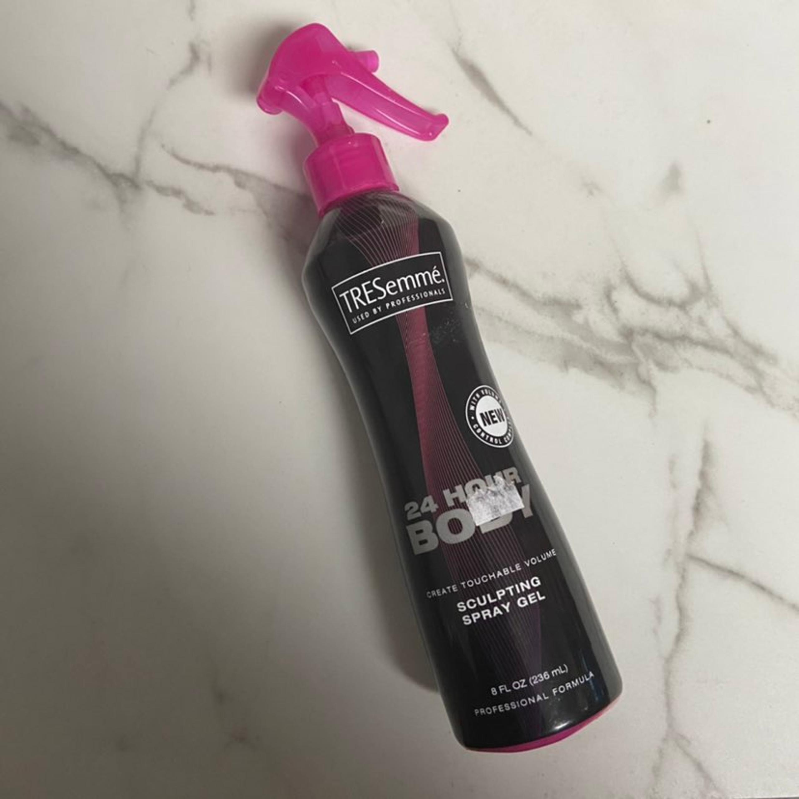 TRESemmé 24 Hour Body Sculpting Spray Gel 8 Fl Oz Discontinued