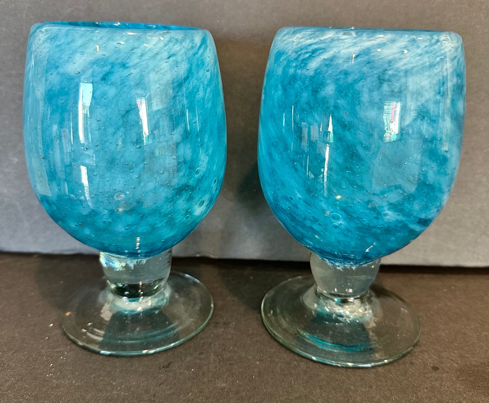 CRATE & BARREL CALYPSO - LARGE AQUA BLUE BLOWN GLASS GOBLET Set 2