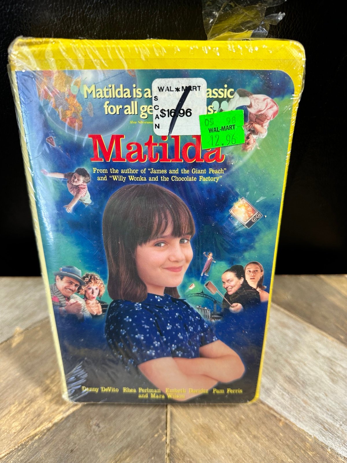 Matilda (VHS, 1996, Yellow Clam Shell Case Closed Captioned) New Sealed