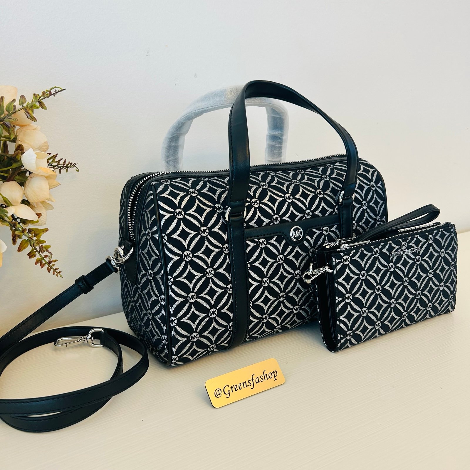 Michael Kors Purse & Wallet MD. Duffle Metallic Jacquard Crossbody Bag Black