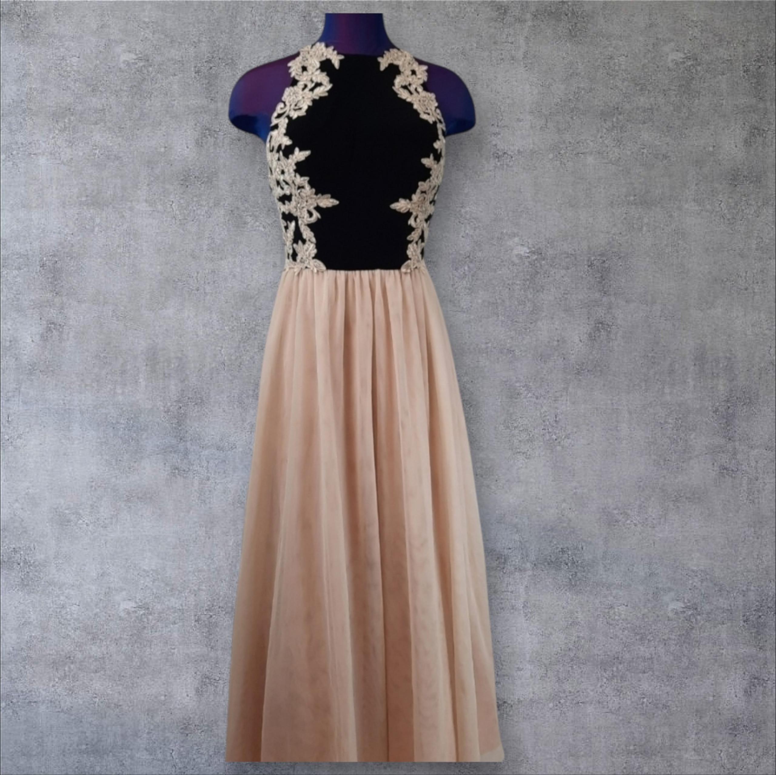 Blondie Nites Prom Dress Nude and Black Tulle Lace A-Line Gown Size 11 Juniors