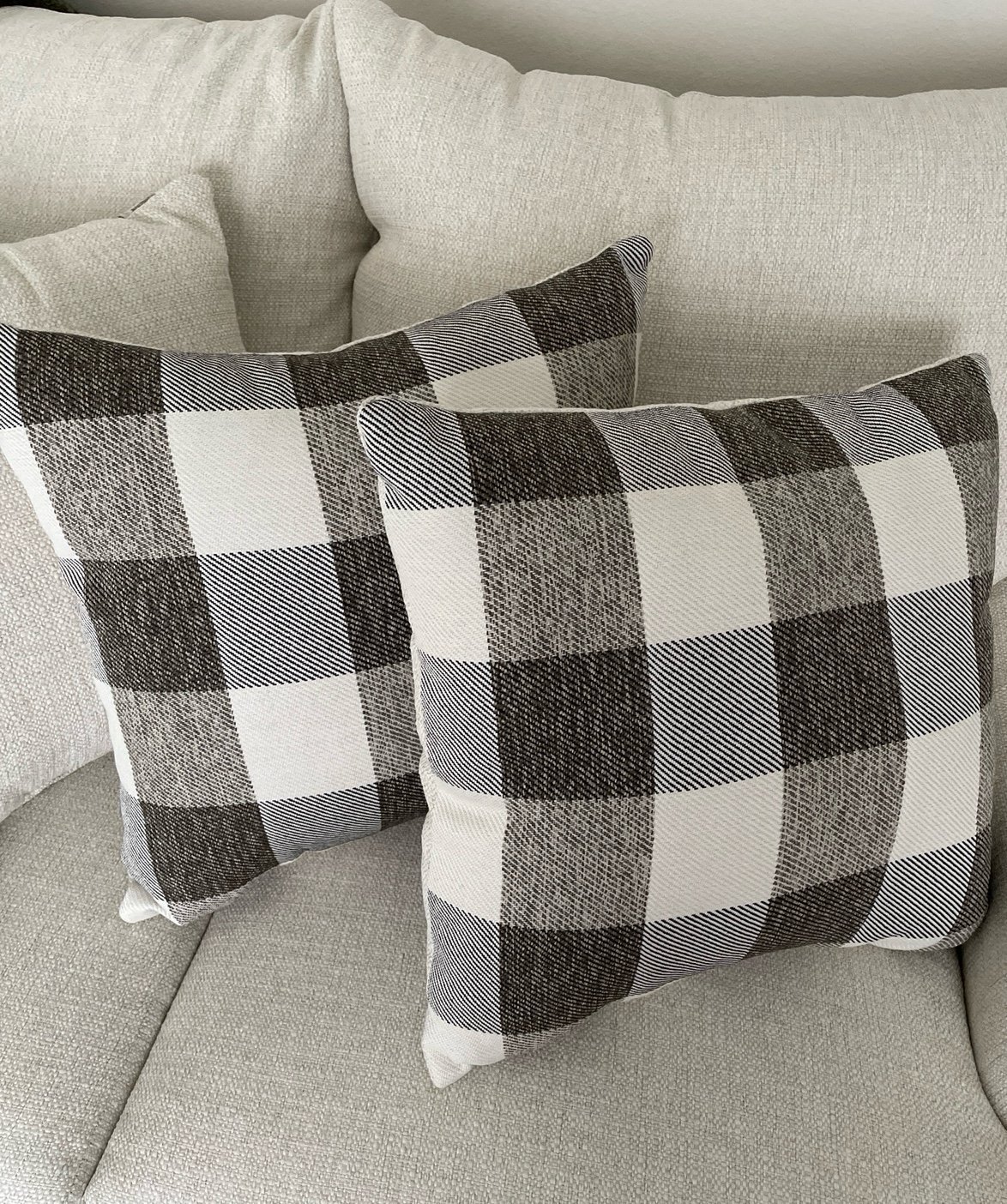 Courtney Beige/Plaid Throw PILLOWS (2)