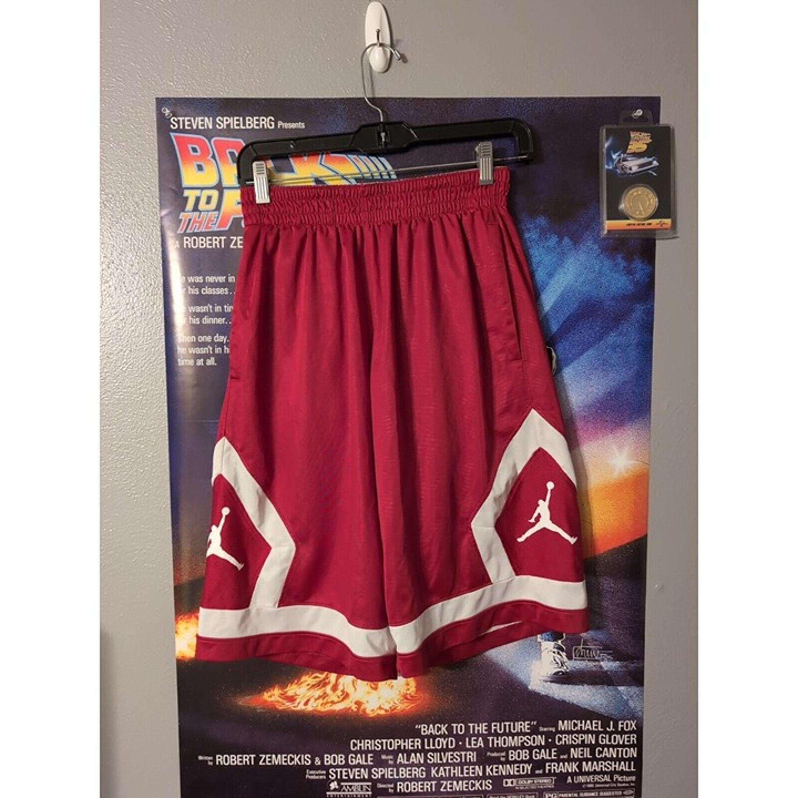Jordan Men's Diamond Flight Red /White Basketball Shorts 799544-687 Size S