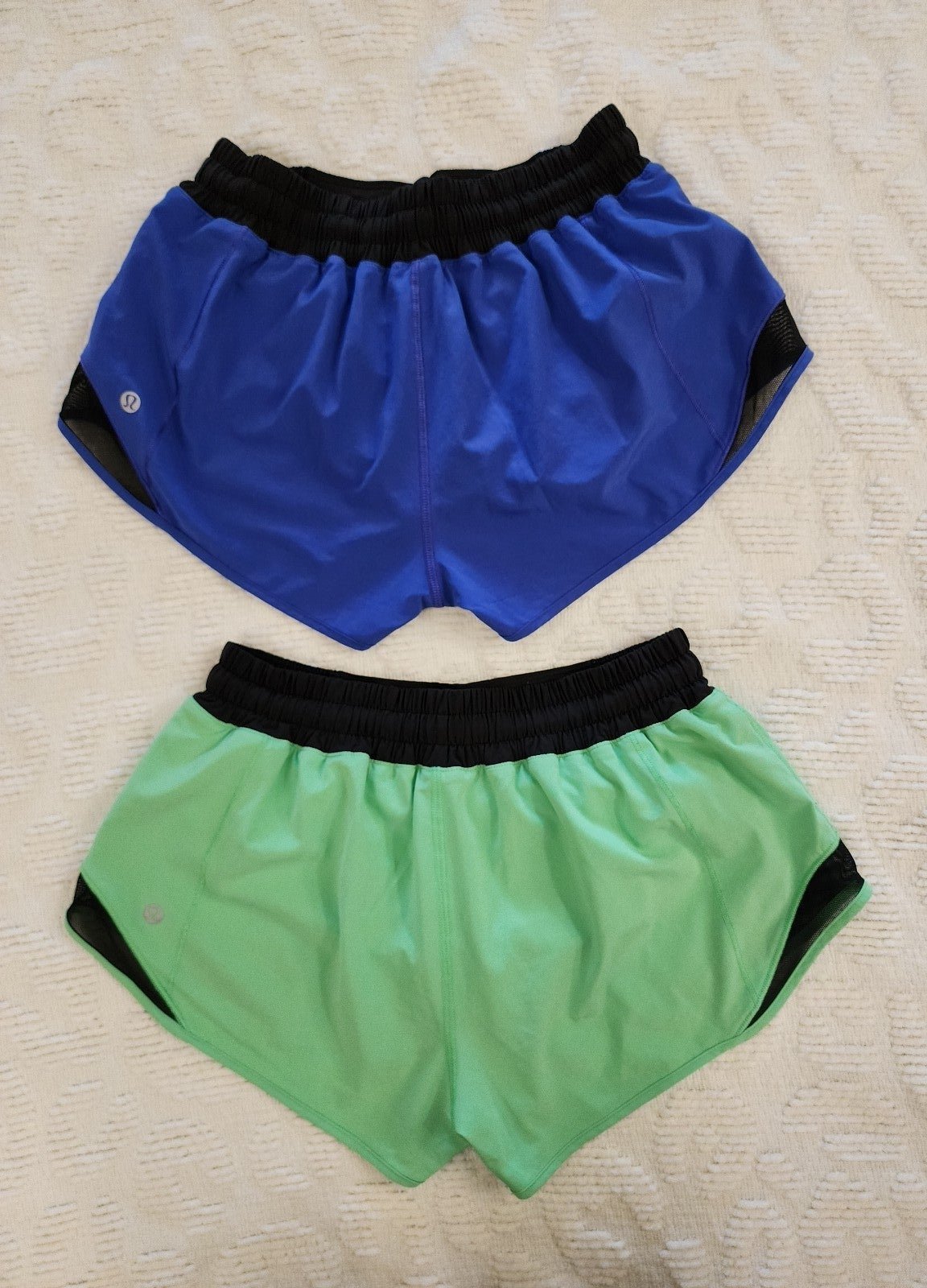 Lululemon Hotty Hot Shorts Lot of 2!! Sz 6
