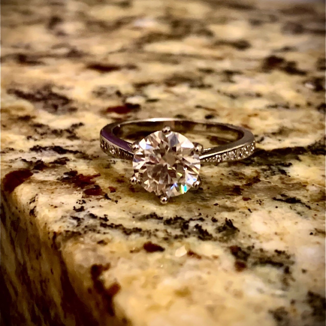 2.0CT sterling silver Moissanite Engagement Ring