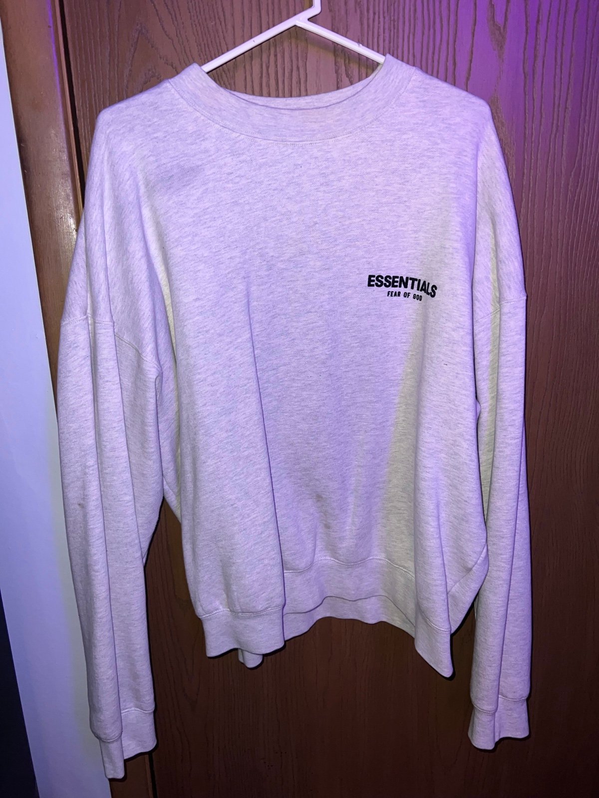 FEAR OF GOD ESSENTIALS CREWNECK