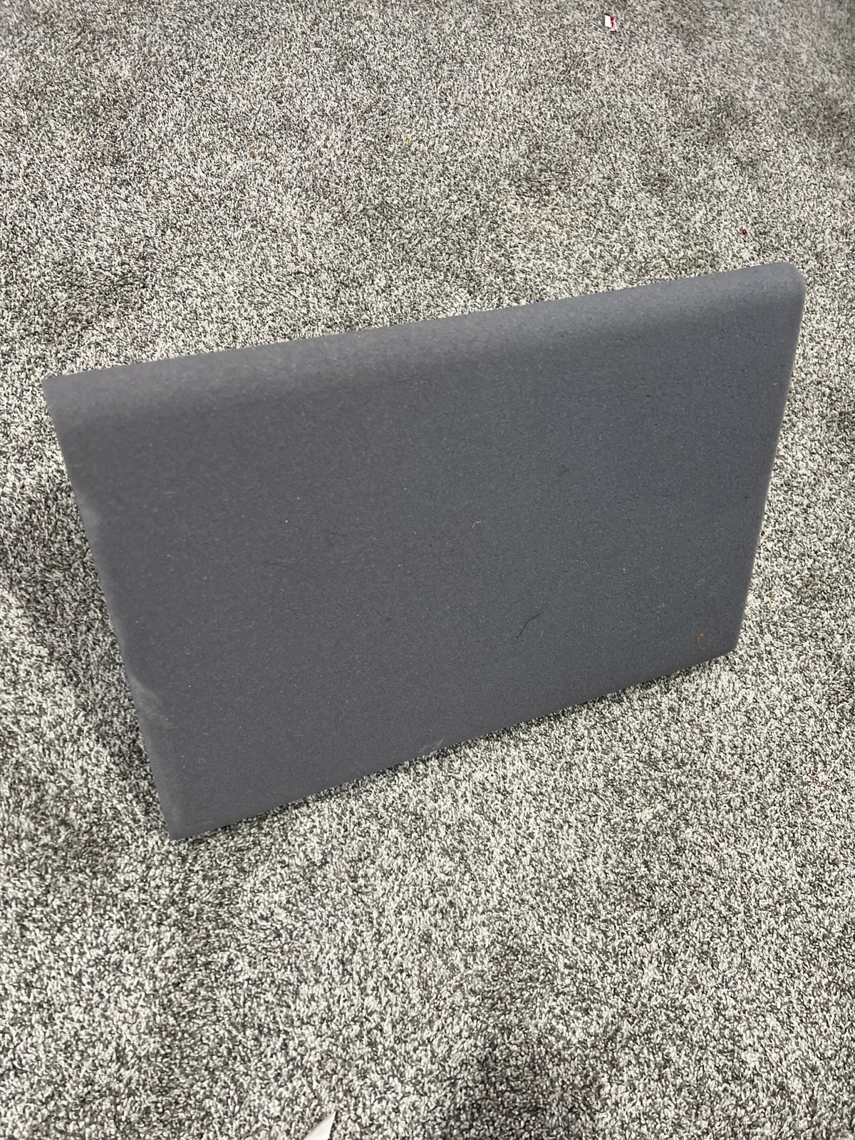 Nugget triangle foam