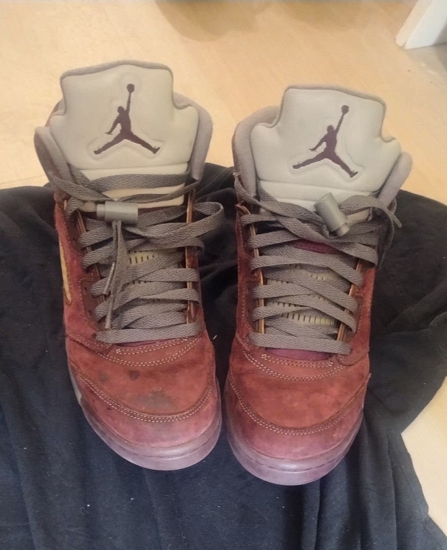 AIR JORDAN 5 RETRO BURGUNDY SHOES
