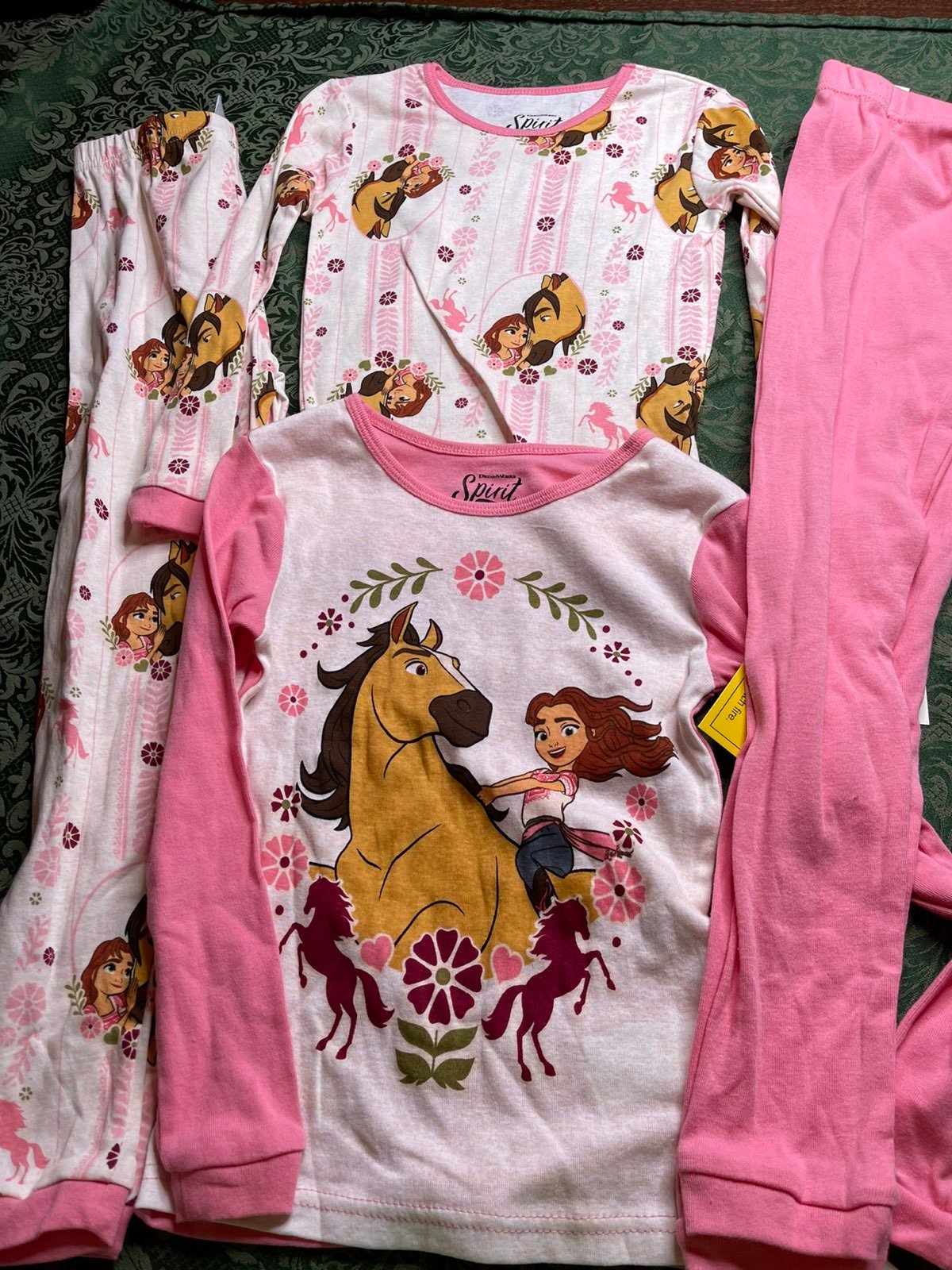 NWT 8 SPIRIT stallion cimarron horse 4 pc pajamas birthday christmas pony spring
