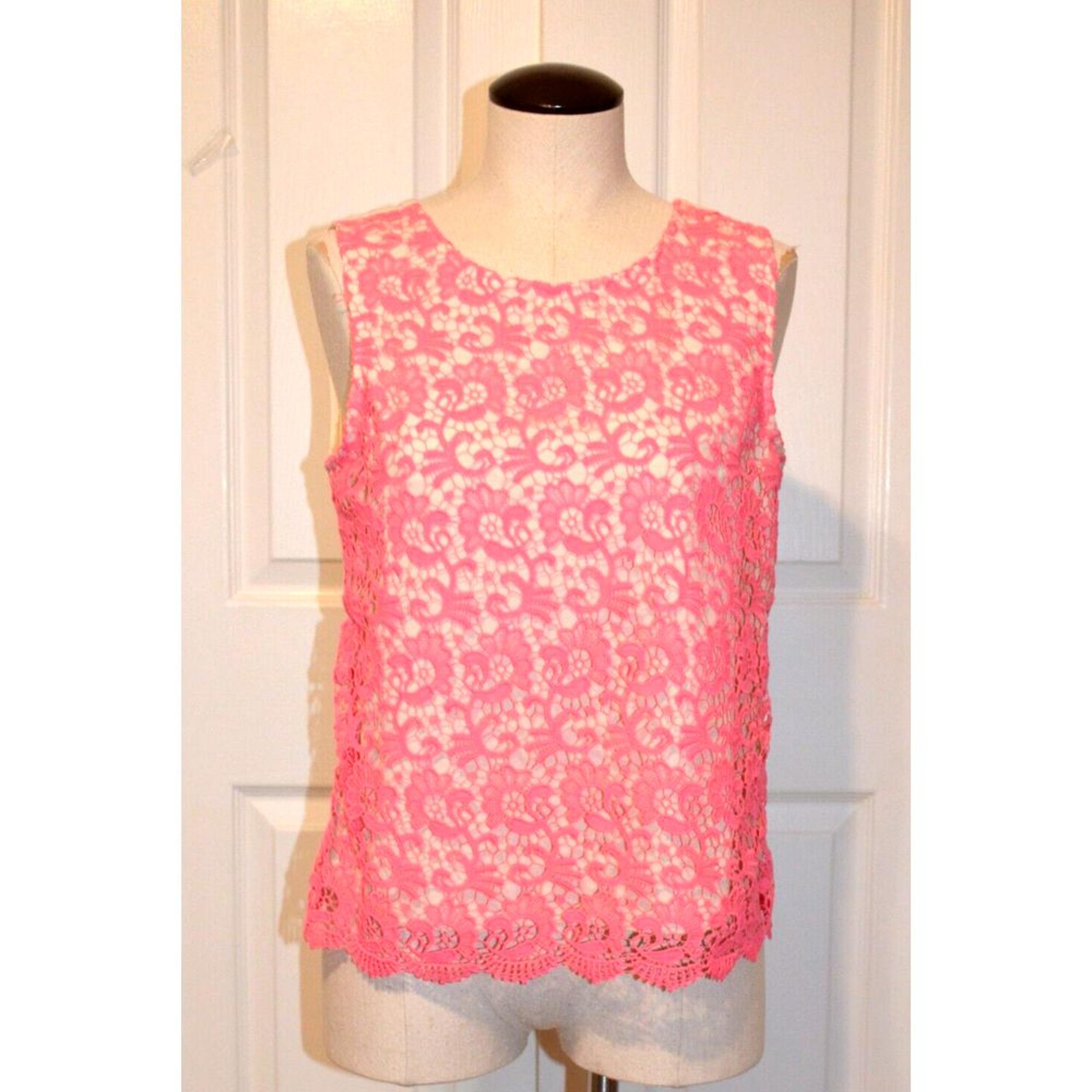 MM Couture Women's M Sleeveless Top Blouse Ivory with Pink Crochet Floral Front
