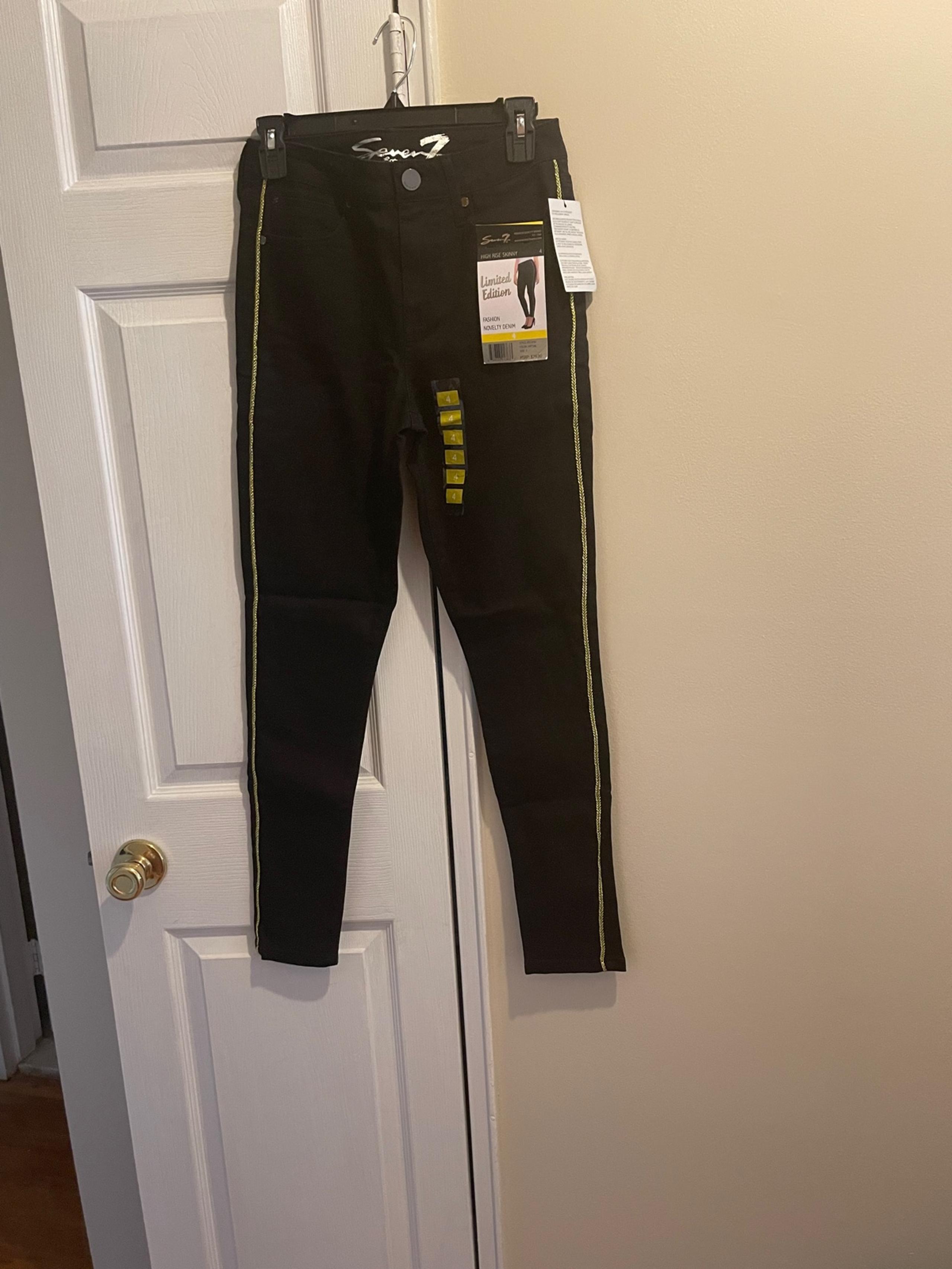 Seven7 High Rise Skinny Jeans